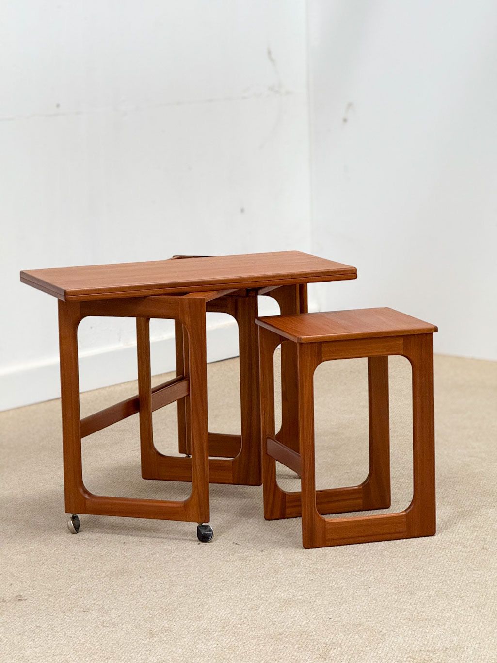 Metamorphosis Nesting Tables By McIntosh. photo 450.0