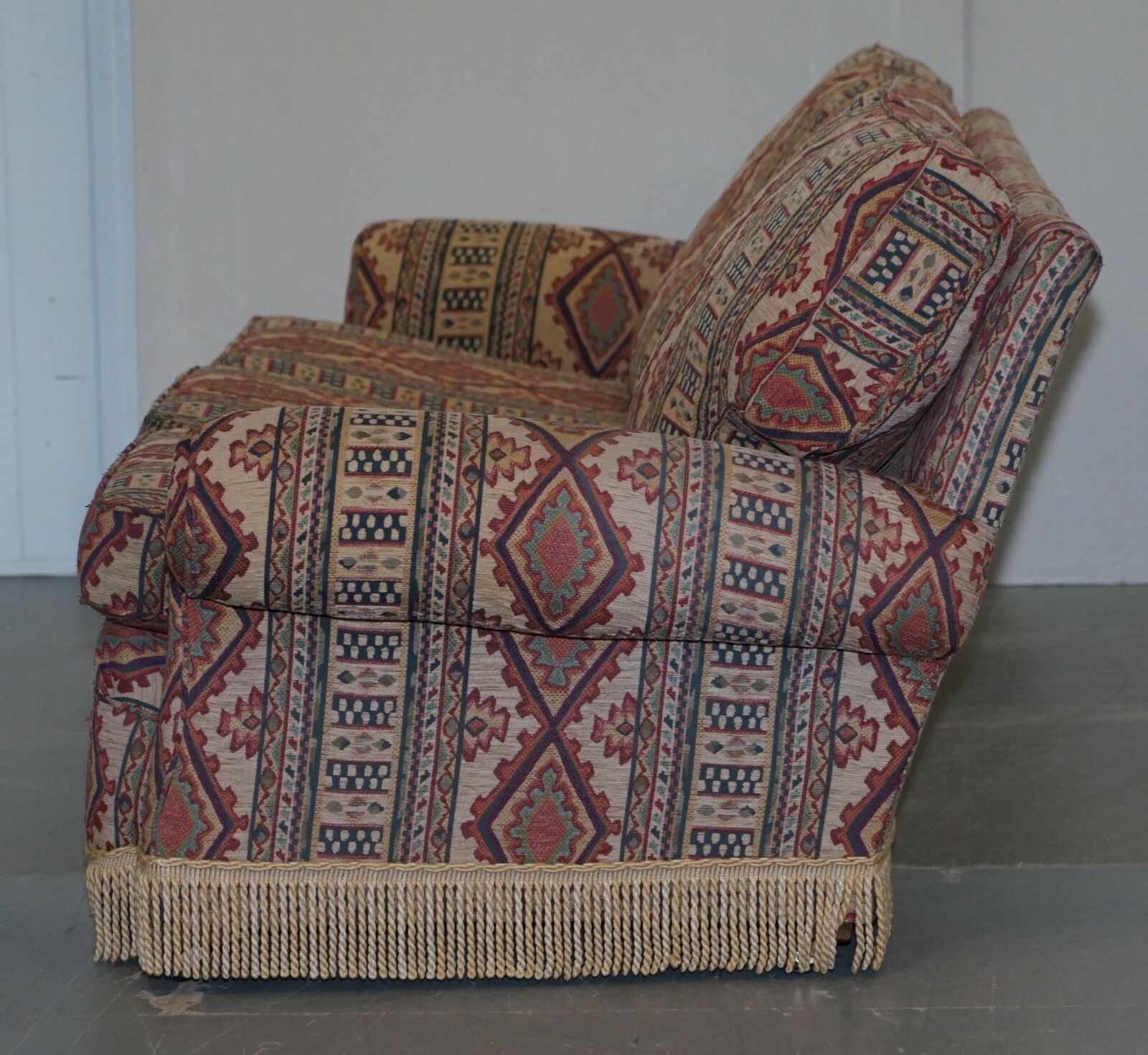 1850.0 Mid Century Fully Sprung Art Deco Style Kilim Rug Upholstered Sofa Part Of Suite photo
