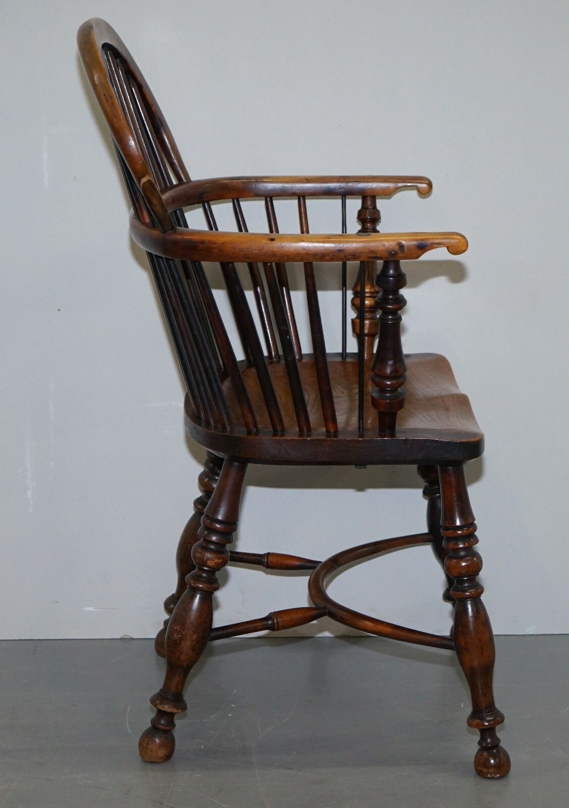 photo for sale 1 Of 6 Burr Yew Wood & Elm Windsor Armchairs Circa 1860 English Country House