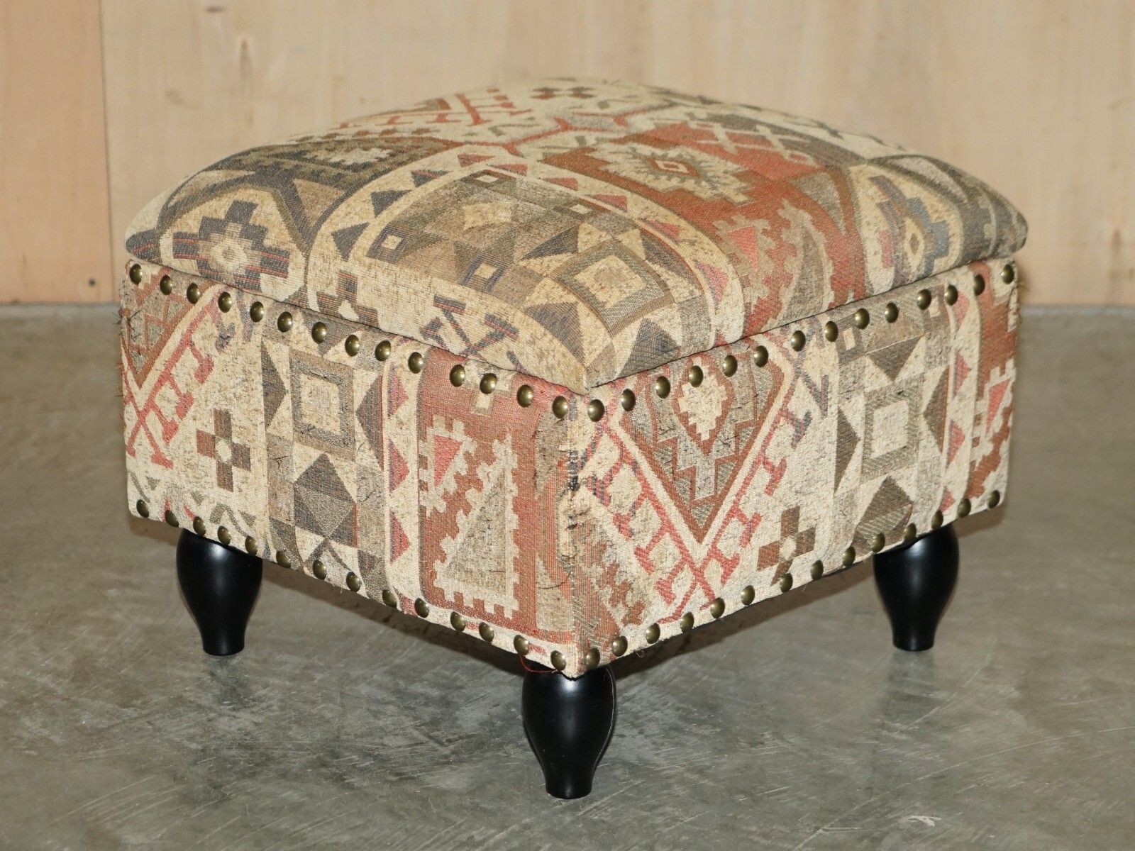 photo furniture George Smith Style Kilim Armchair & Ottoman Footstool With Internal Storage