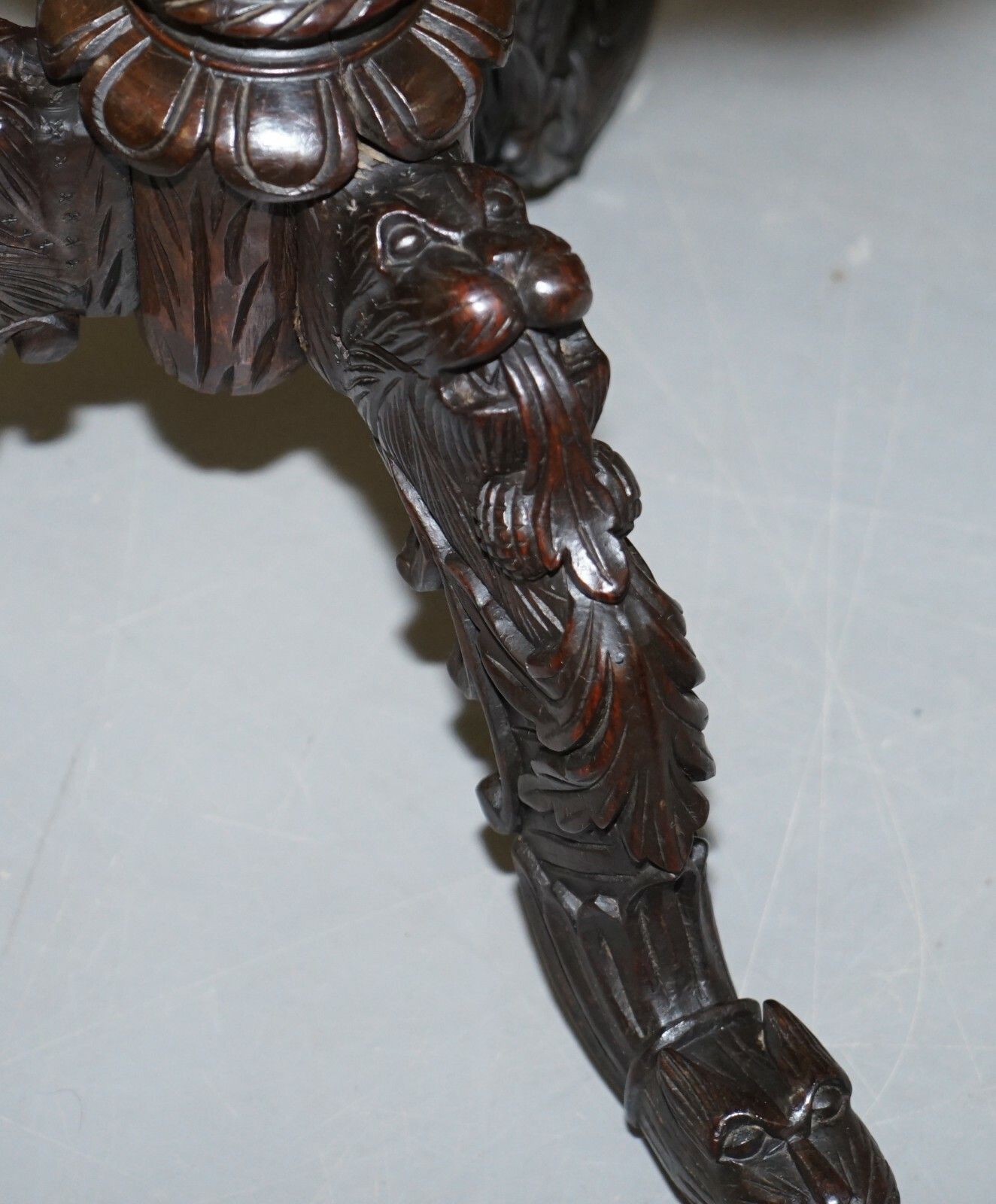 Burmese Circa 1880 Anglo Indian Rosewood Tilt Top Centre Occasional Side Table photo vinterior