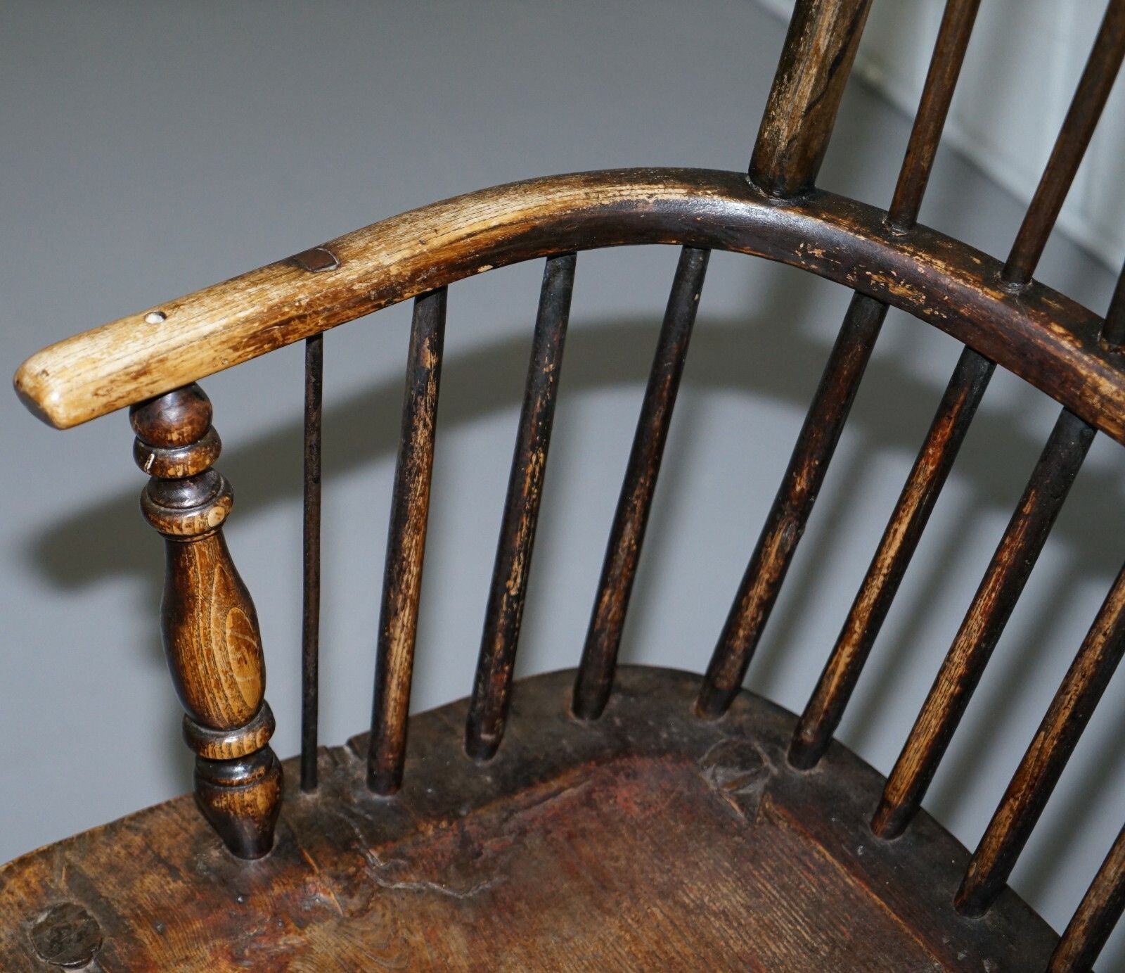 Early Original Worn Paint 19th Century Hoop Back West Country Windsor Armchair photo vinterior