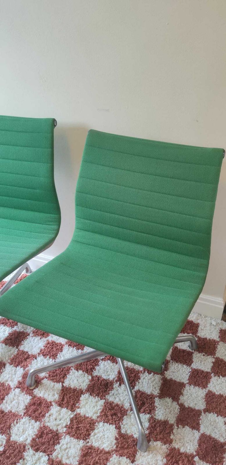 Original Green Desk Chairs, Designed By Charles Eames, For Herman Miller photo vinterior