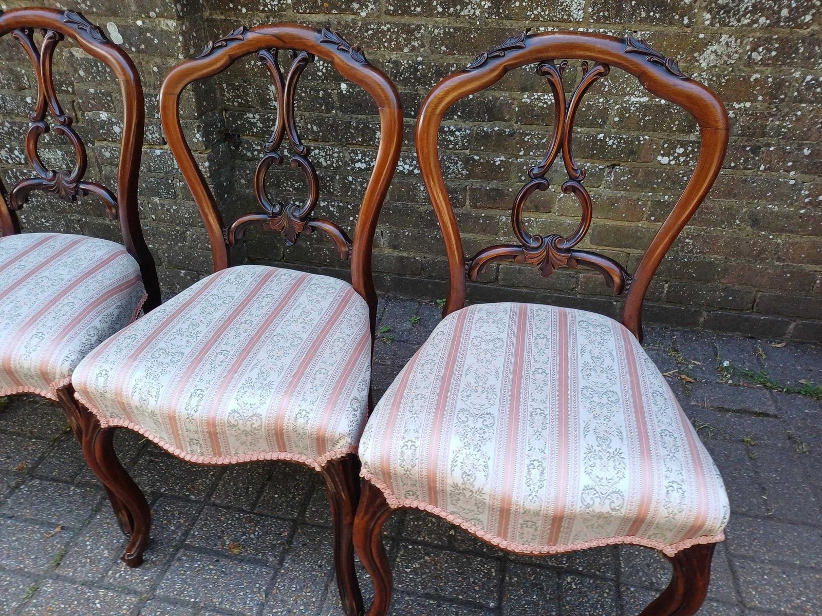 Set Of 4 Antique Victorian Balloon Back Dining Chairs – Carved Rosewood With Cabriole Legs & Upholstered Seats C.1860 photo buy