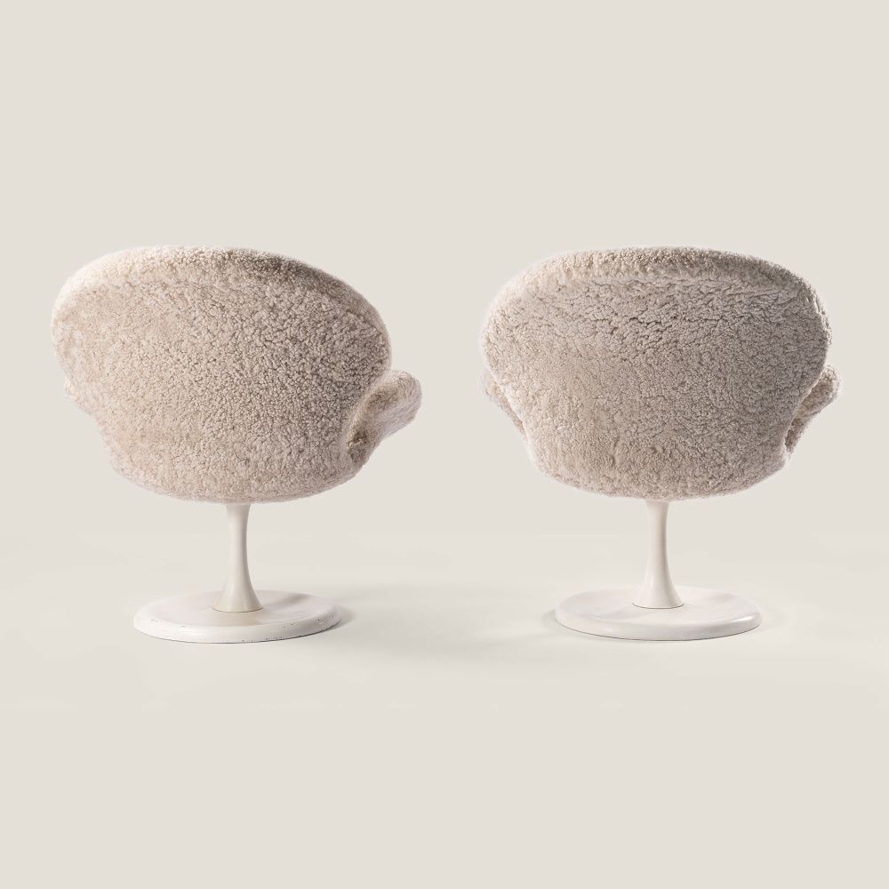 Pair Of Orchid Lounge Model 263 – Age Eger photo 7460.56