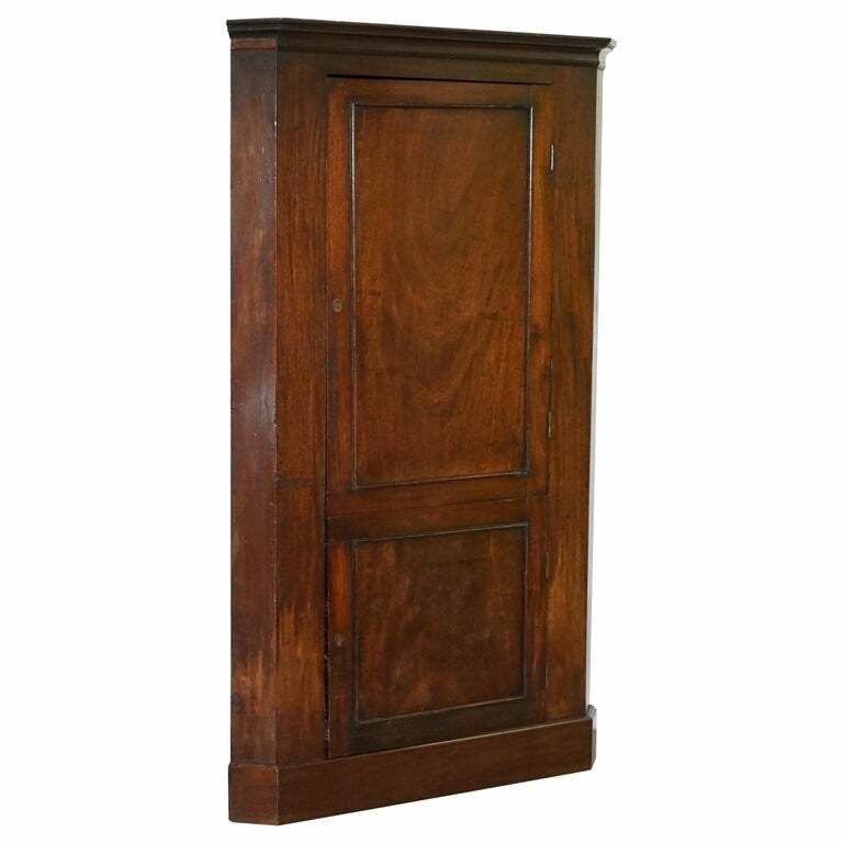 Original George III Circa 1760 Solid Mahogany Corner Cupboard Large Bookcase