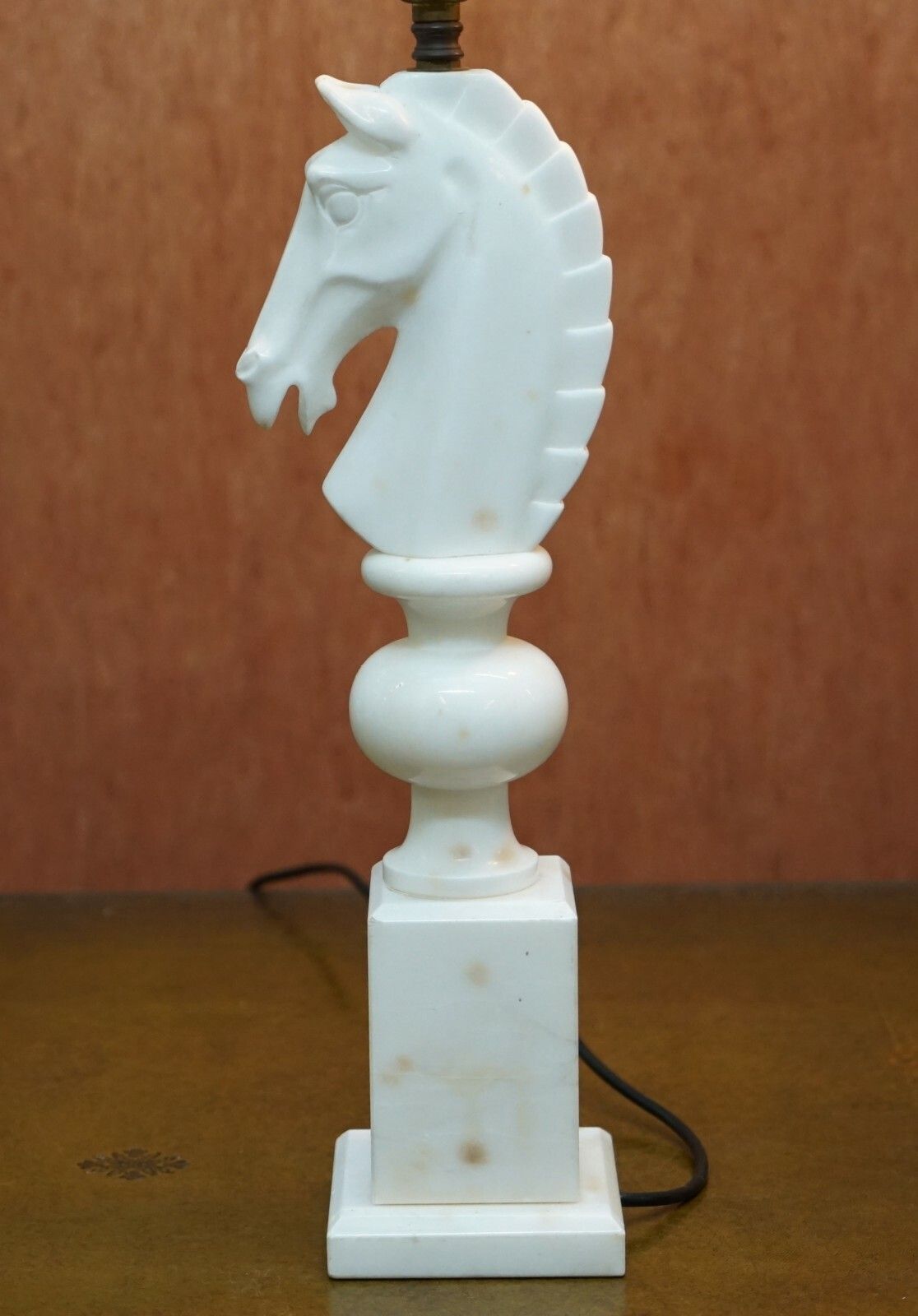 Pair Of Original 1950's Italian Carrara Marble Chess Horse Lamps Fully Serviced photo vinterior