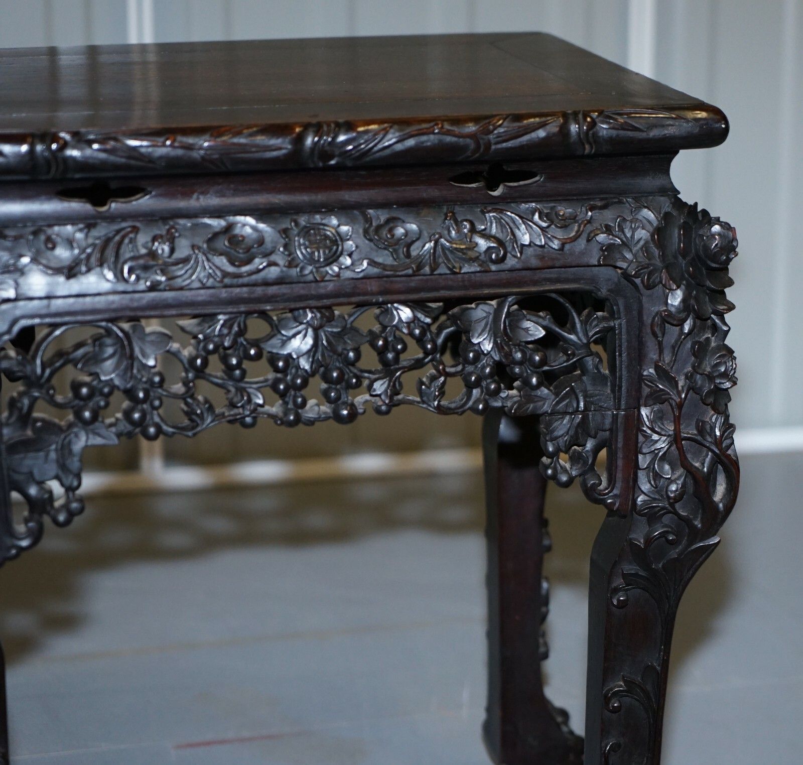 Very Rare 19th Century Hand Carved Qing Dynasty Chinese Hongmu Jardiniere Stand photo vinterior