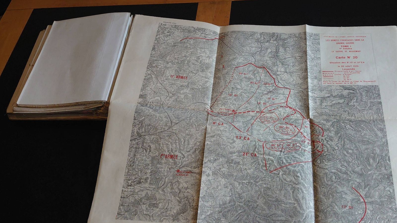 Antique "Les Armees Francaises Dans La Grande Guerre"   Tome I   Volume I   Full Set (Book, Annexes & Maps) Very Good Condition   1925 photo vintage