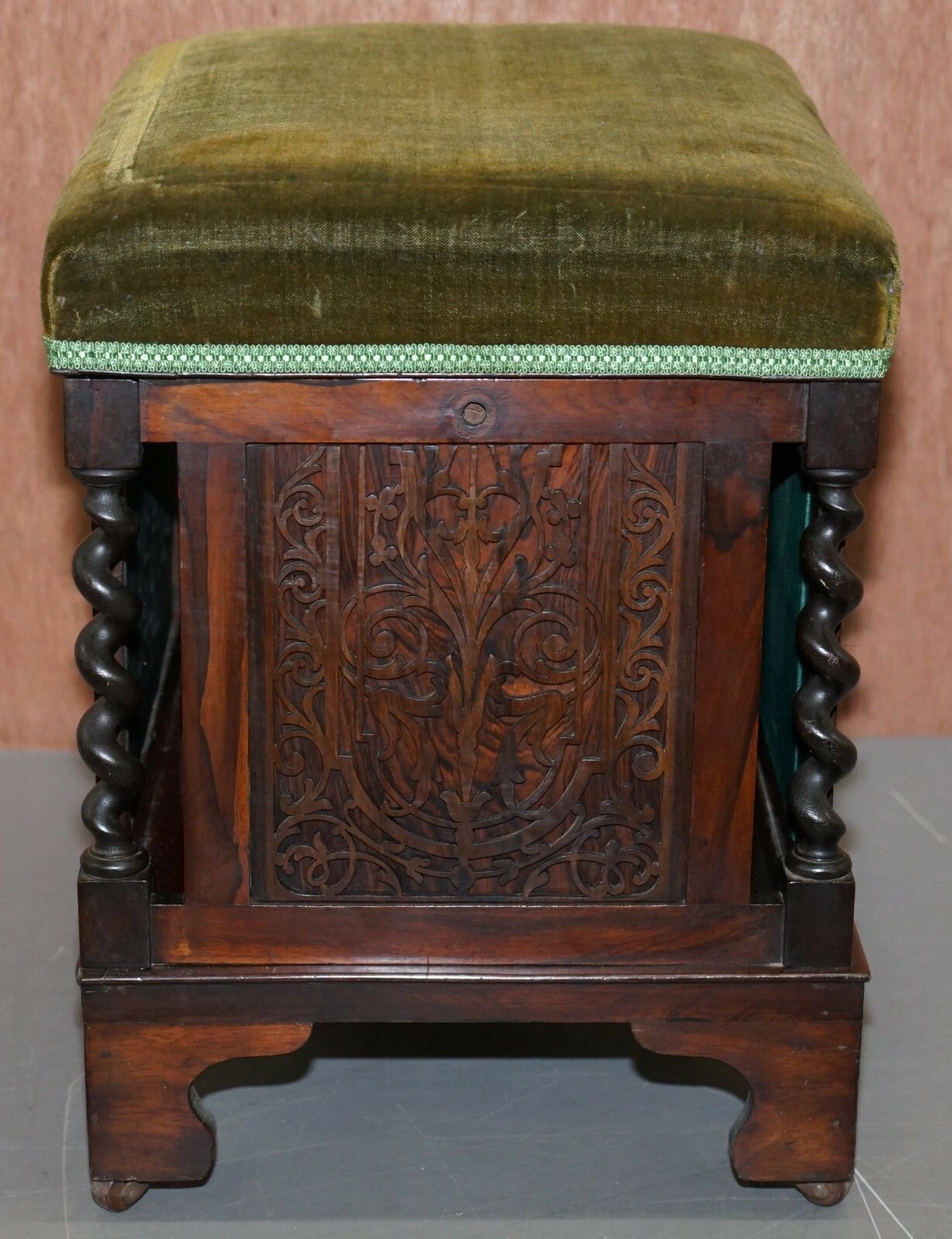 Sublime Antique Victorian Rosewood Heavily Carved Piano Stool Porcelain Castors photo vinterior