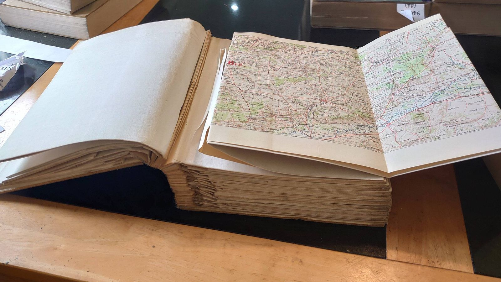Antique "Les Armees Francaises Dans La Grande Guerre"   Tome I   Volume II   Full Set (Commentary, Annexes & Maps) photo buy