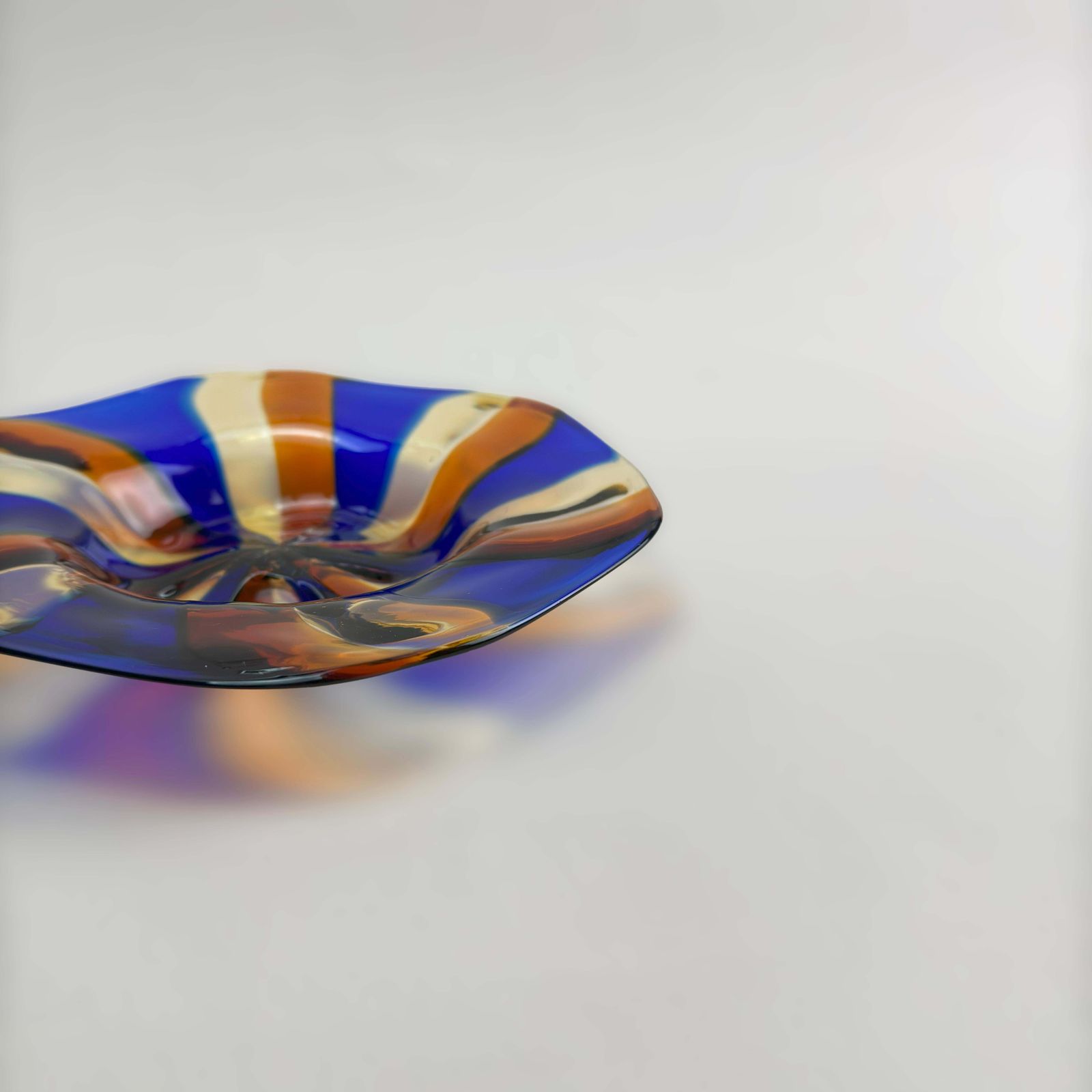photo furniture Fratelli Toso Murano Dish In Red And Blue Swirled Stripes, Italy, 1970s