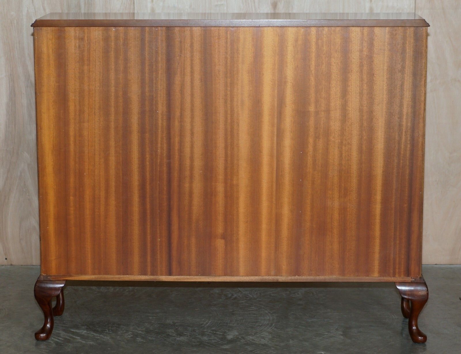 Vintage Circa 1940's Flamed Mahogany & Satinwood Sideboard Display Cabinet Table photo vinterior