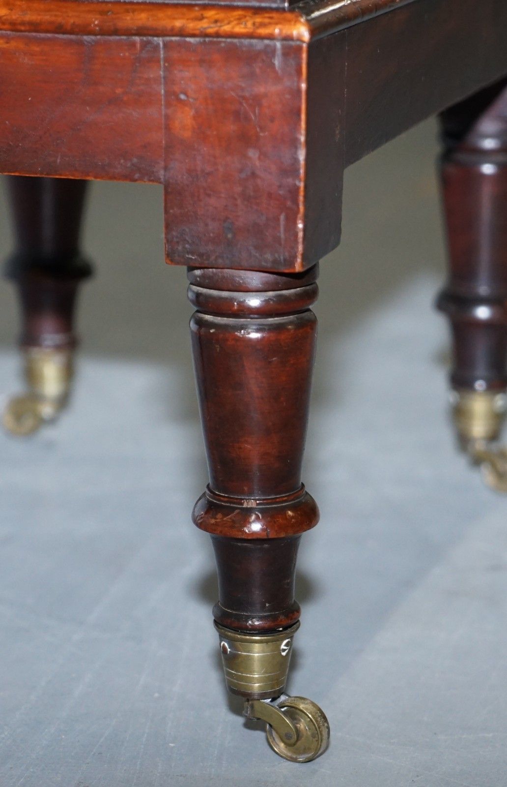 Very Rare Regency Mahogany Cellarette Of Sarcophagus Form Raised On Turned Legs photo vinterior