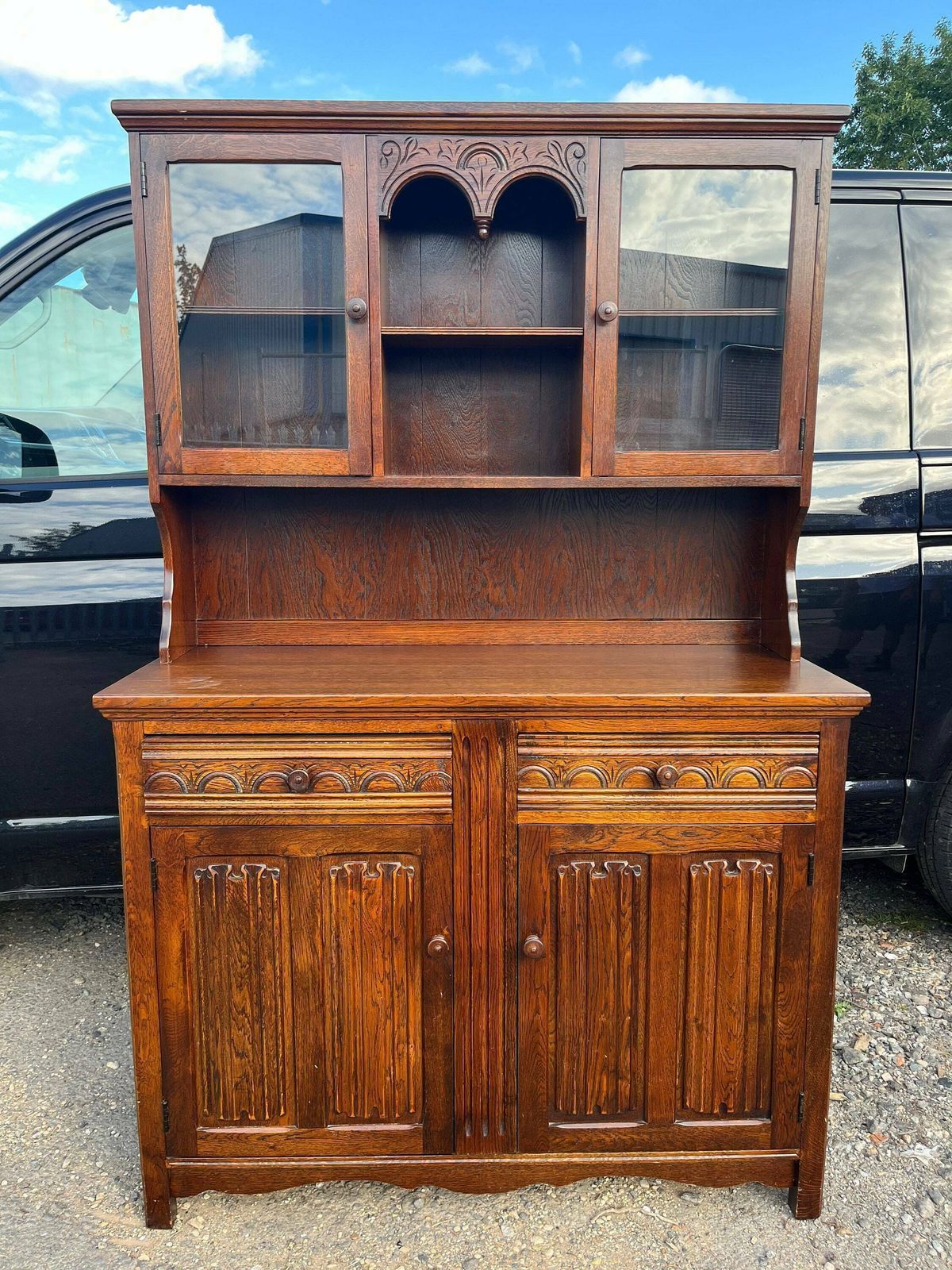 Custom/Bespoke Hand Painted To Order In A Colour Of Your Choice Medium Sized Solid Pine Welsh Dresser Kitchen Unit With Glass Display