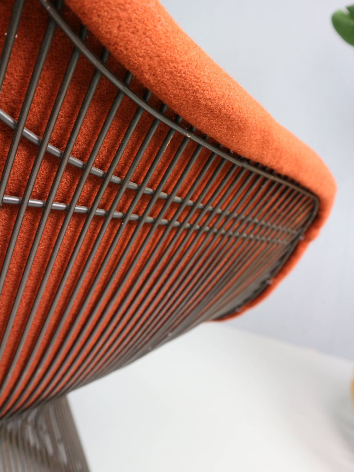Early Bronze Lounge Chair By Warren Platner For Knoll 1960s In Rust Red photo 5500.0