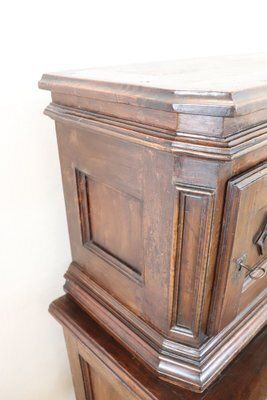Antique Cabinet In Walnut Wood, 1600s photo Furniture