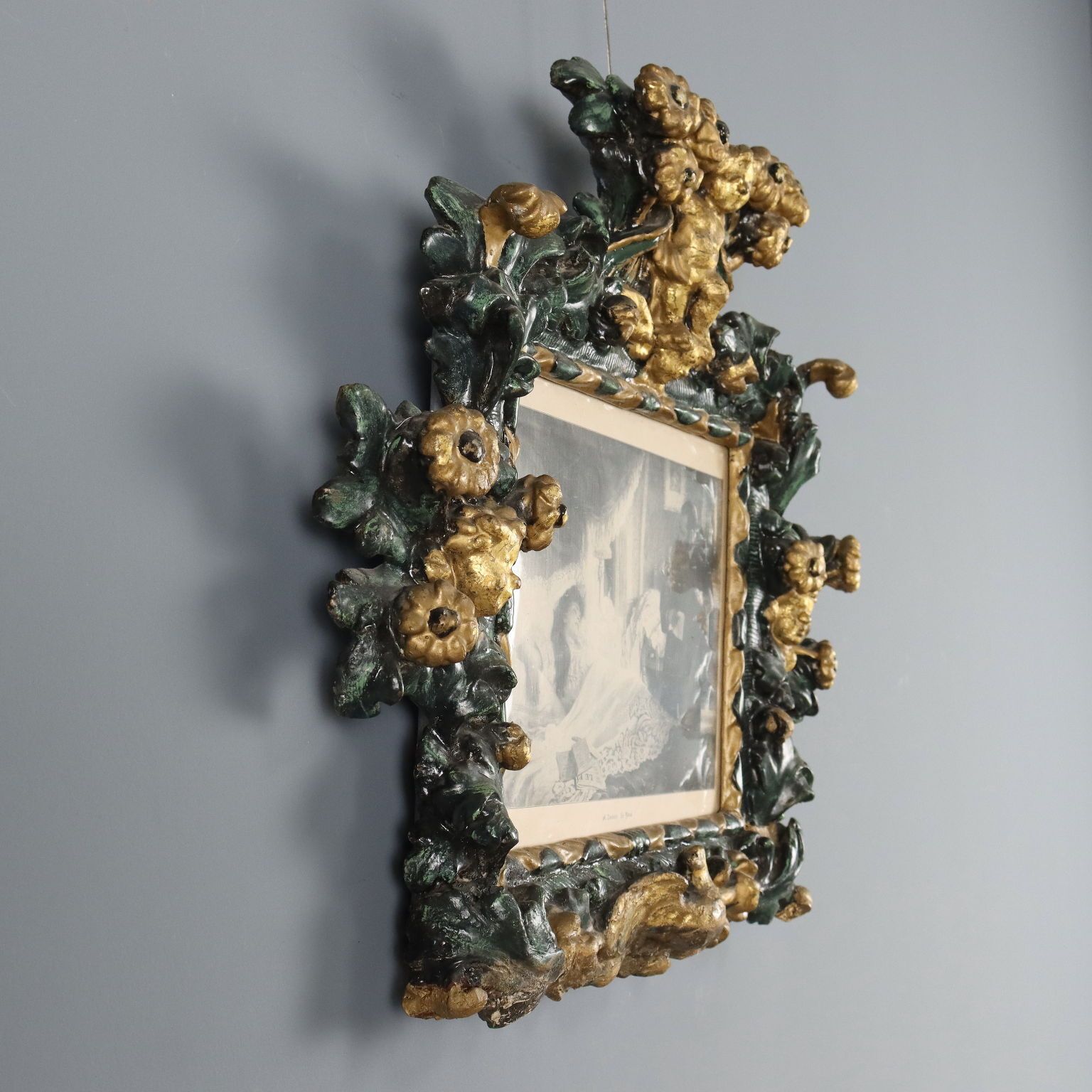 photo furniture Small Antique Frame Baroque Carved Gilded Wood Italy XVIII Century