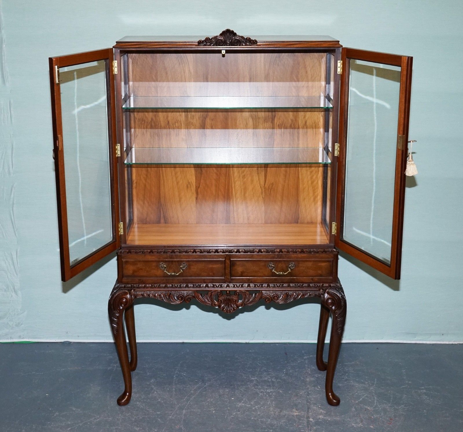 1250.0 Vintage Carved Queen Anne Style Display Cabinet Bookcase photo
