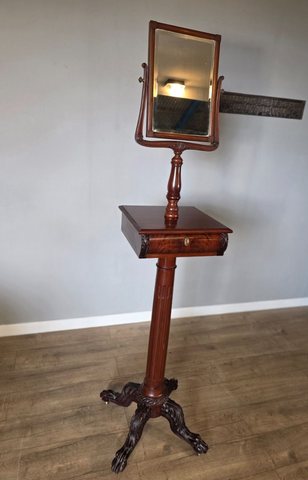 825.0 Victorian 1909 Mahogany American Gentleman's Shaving Stand/Vanity Mirror Stand photo