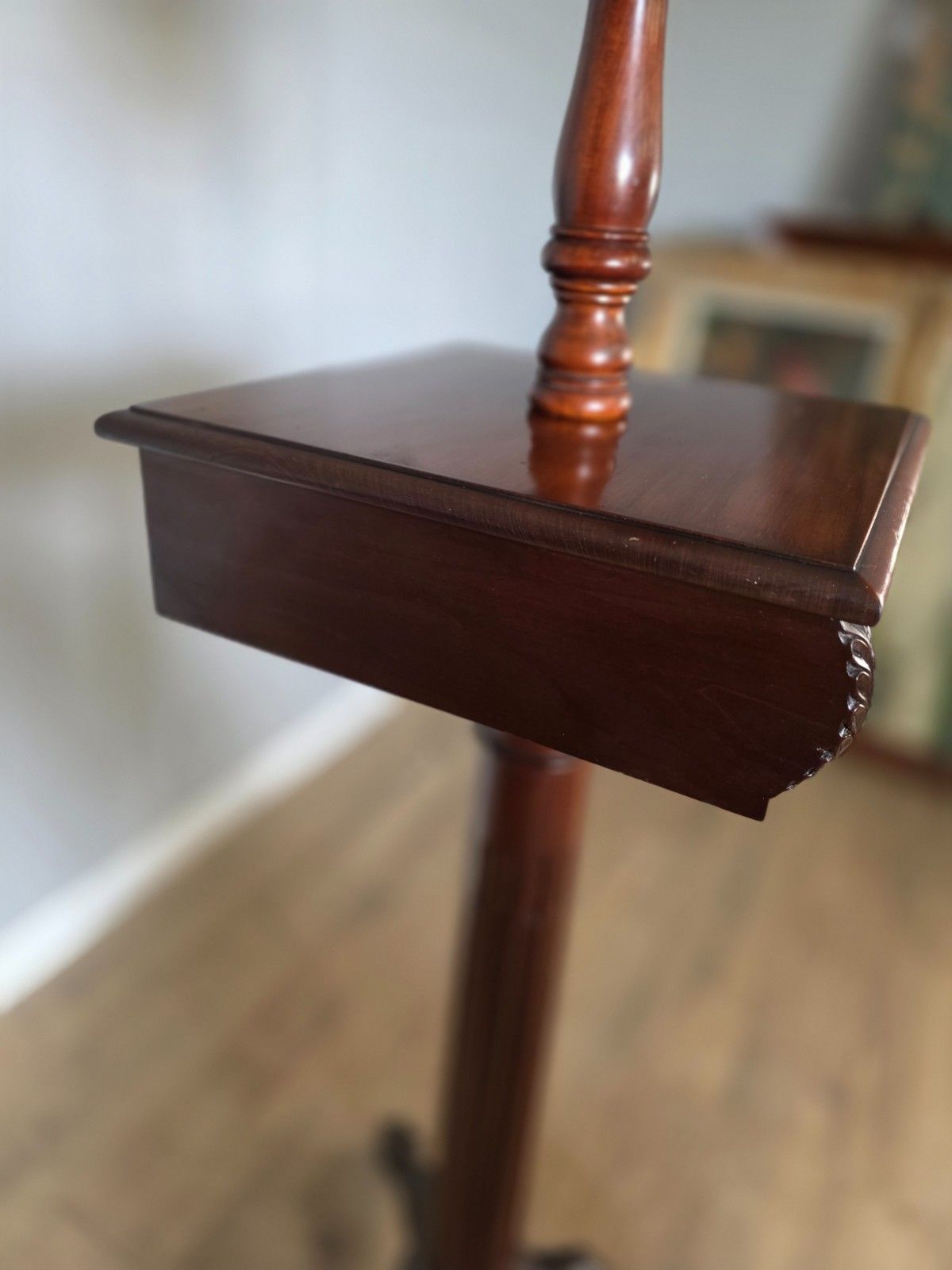 photo vinterior Victorian 1909 Mahogany American Gentleman's Shaving Stand/Vanity Mirror Stand