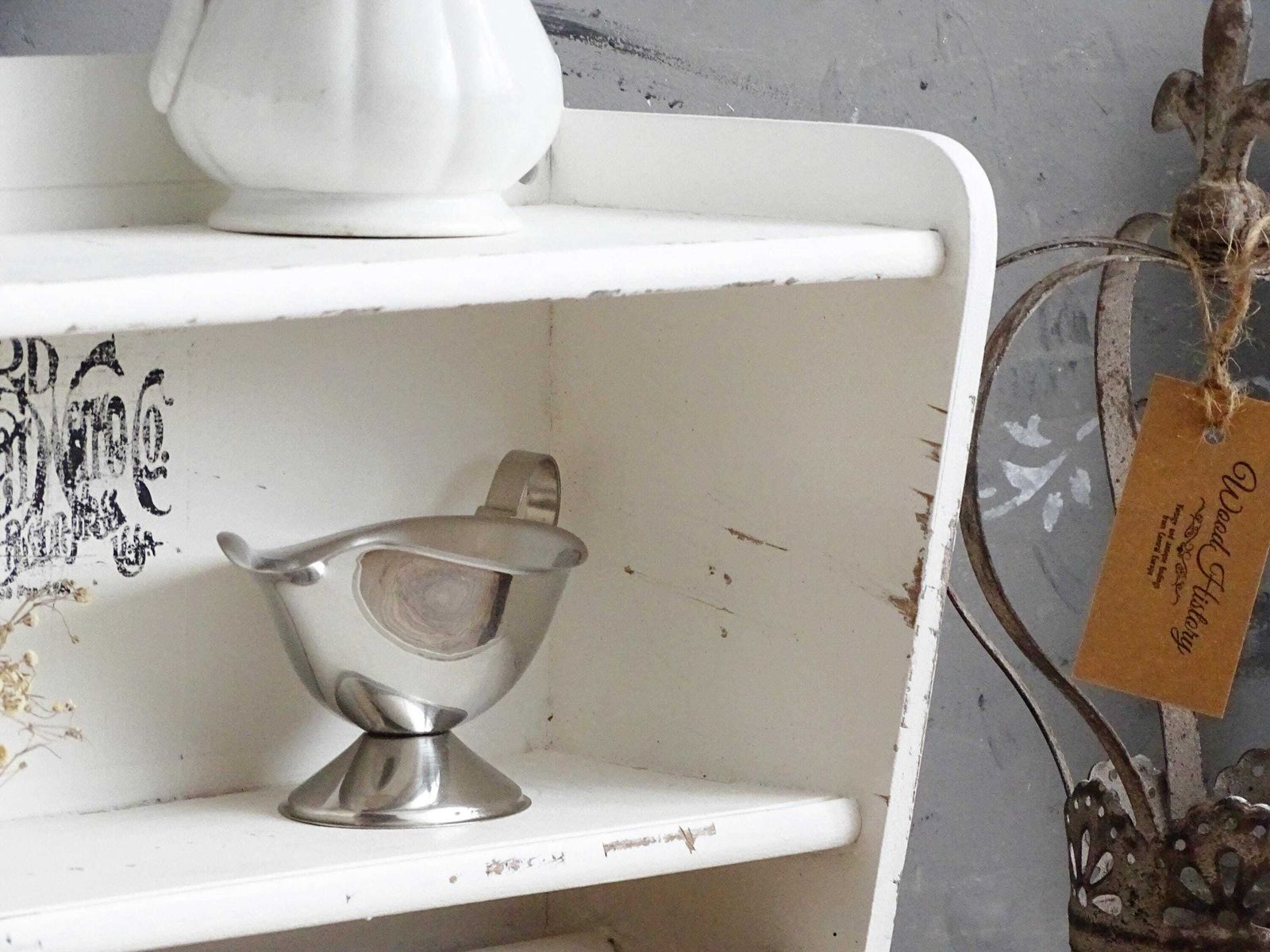 Shabby Chic White Wood Bathroom Shelf With Towel Bar photo vinterior