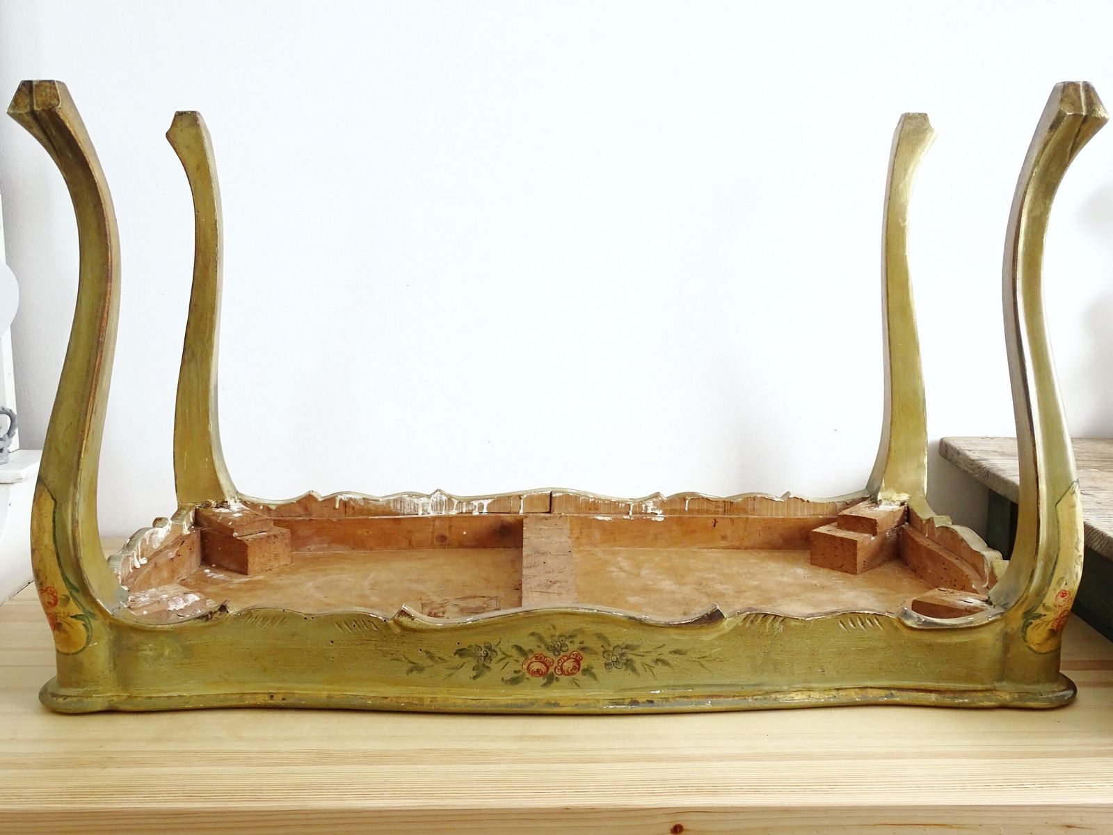 Olive Green Wood Coffee Table, Curved Legs, Hand Painted Floral Design, Shabby Chic photo 210.0