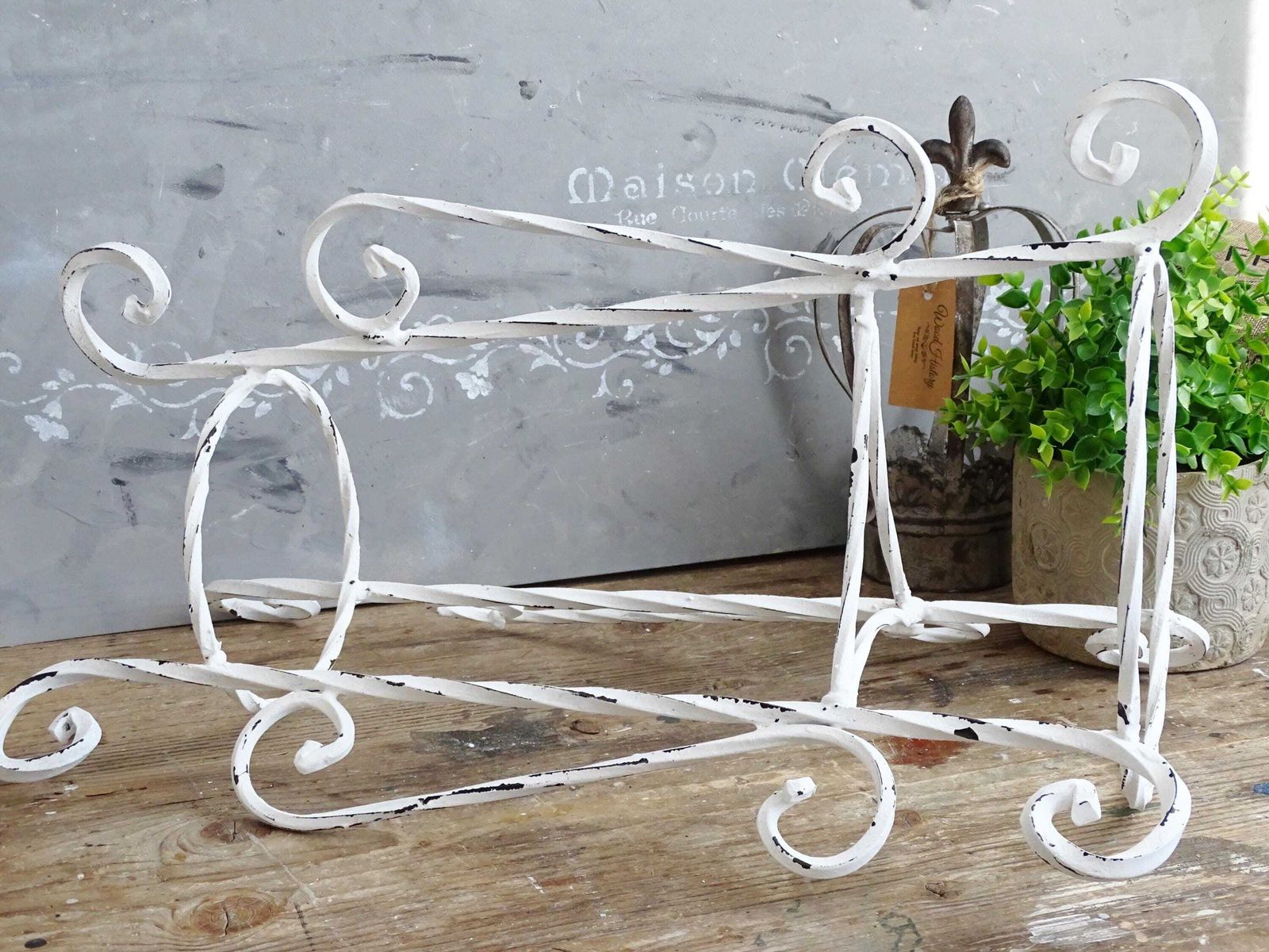 Hand Wrought Iron Plant Stand: Shabby Chic Metal Basket Planter photo vinterior