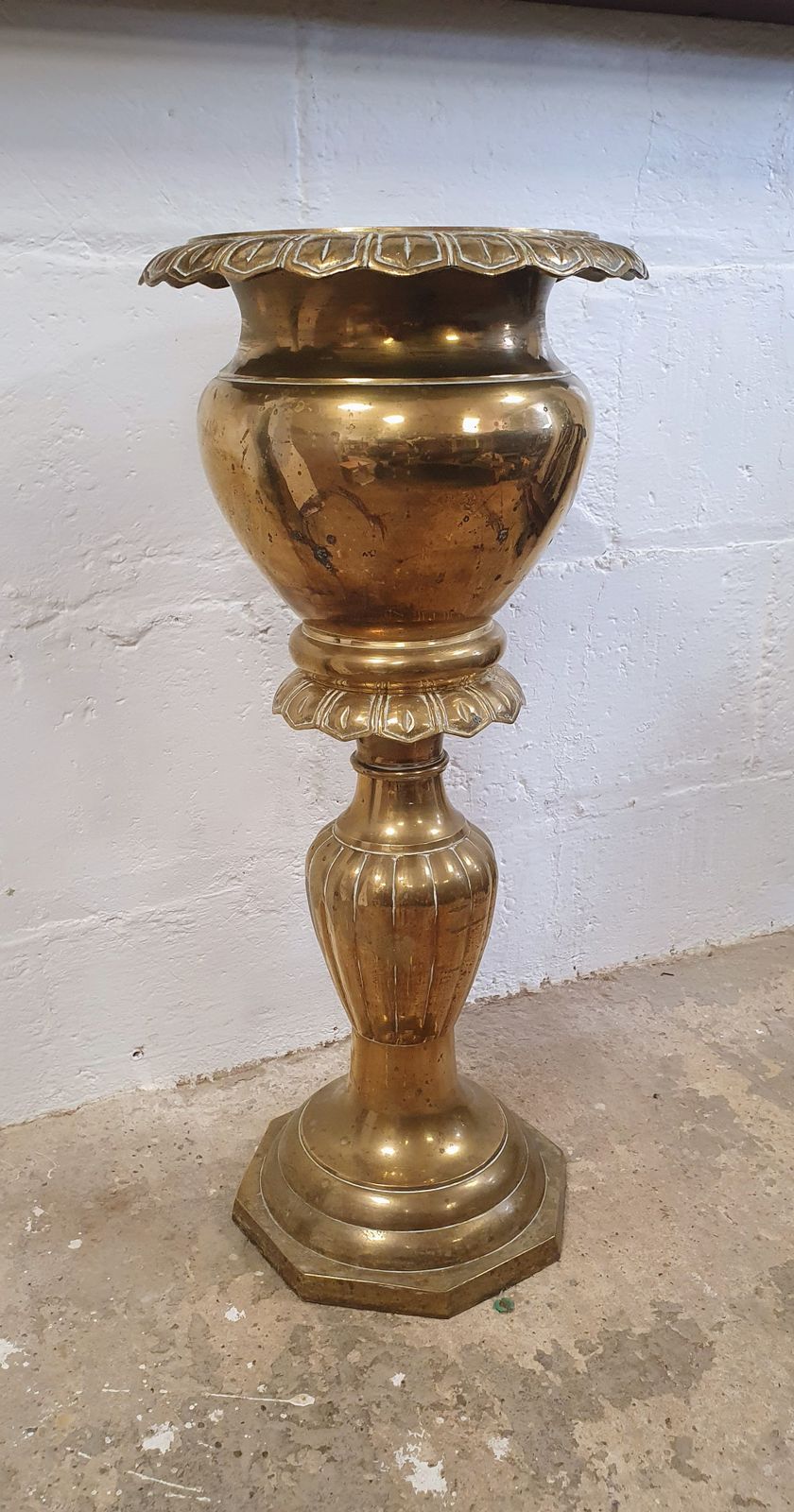 Vintage Brass Jardiniere Planter Floor Standing