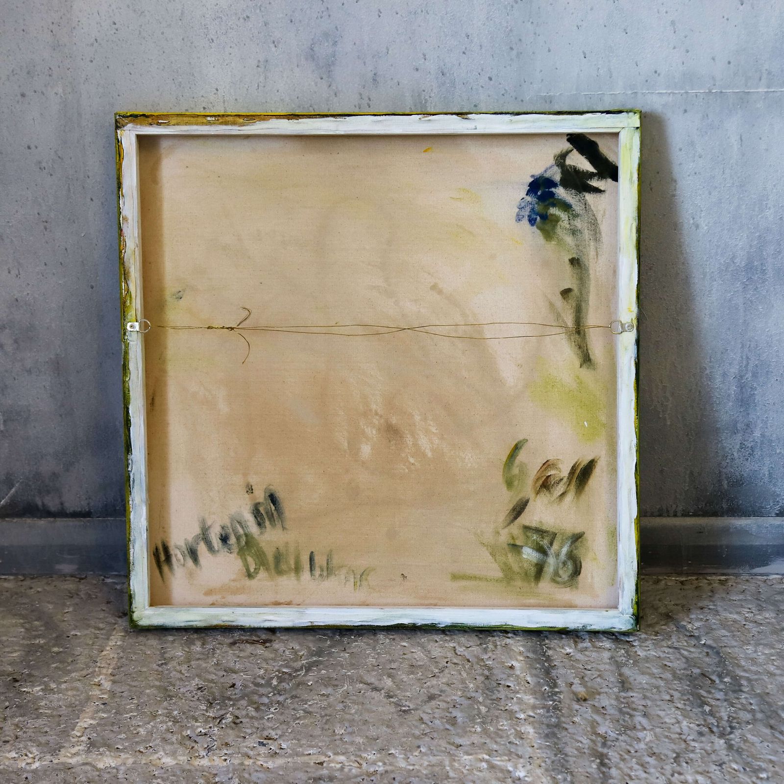 photo furniture French 1976 Hydrangea Still Life Oil Painting – Contemporary Floral Elegance