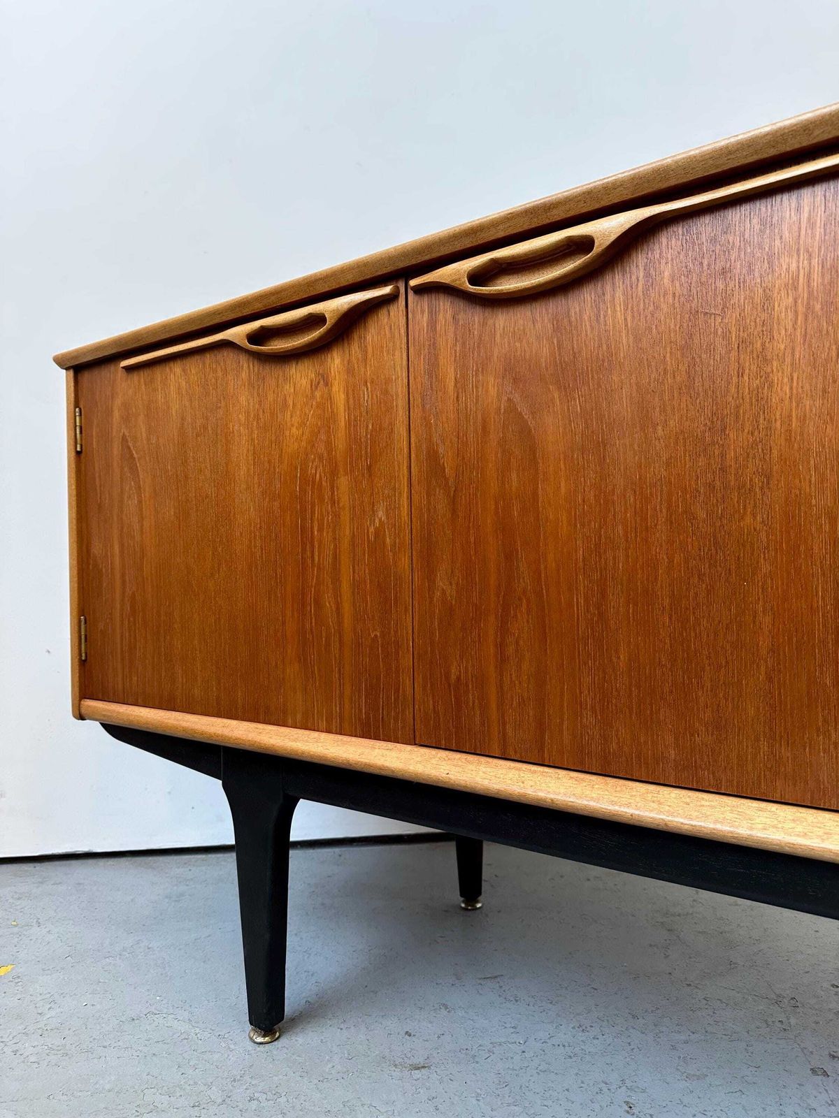 Vintage 1960s Jentique Teak Sideboard. Danish Retro G Plan Mid Century photo Furniture