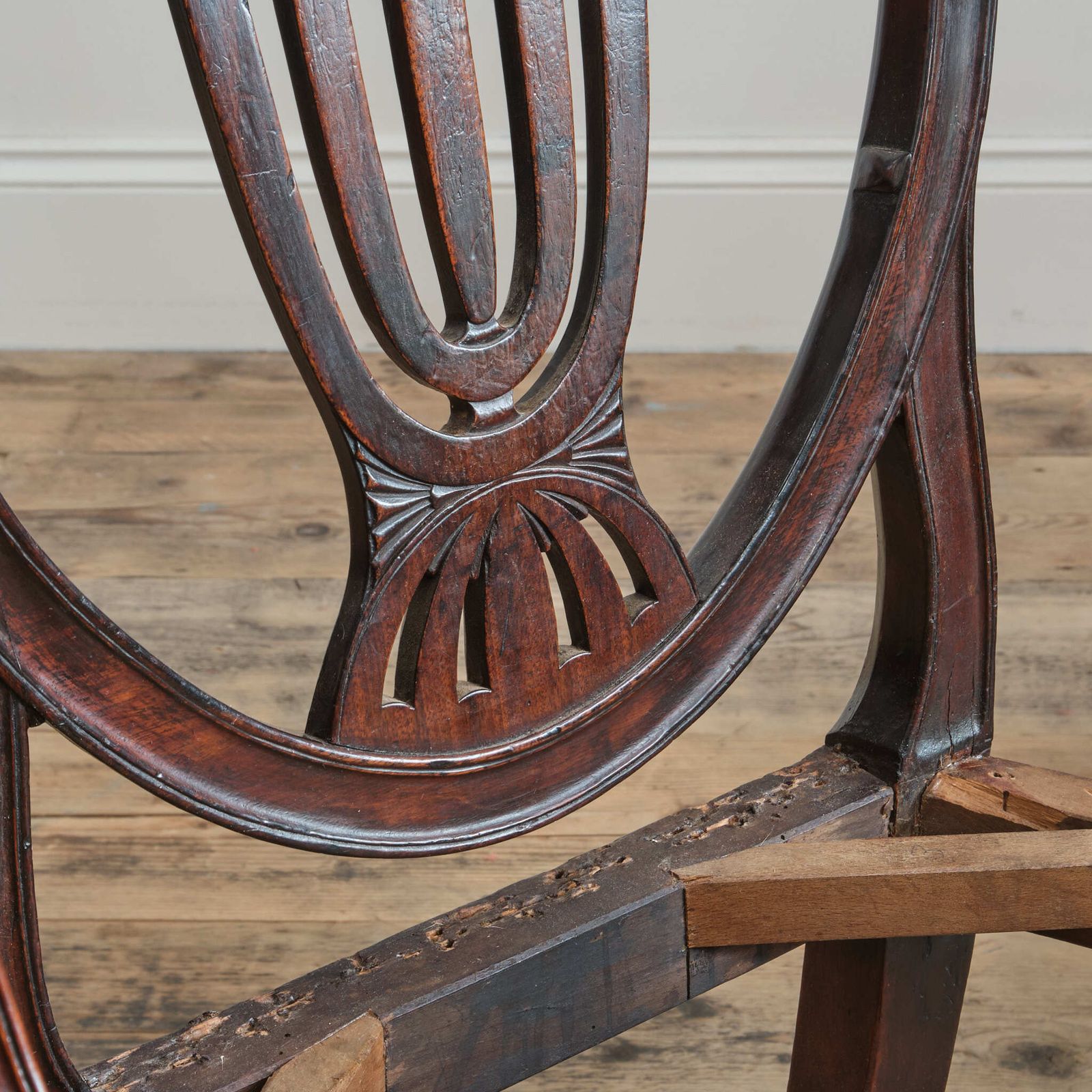 Pair Of George III Heppelwhite Mahogany Carver Chairs photo vintage