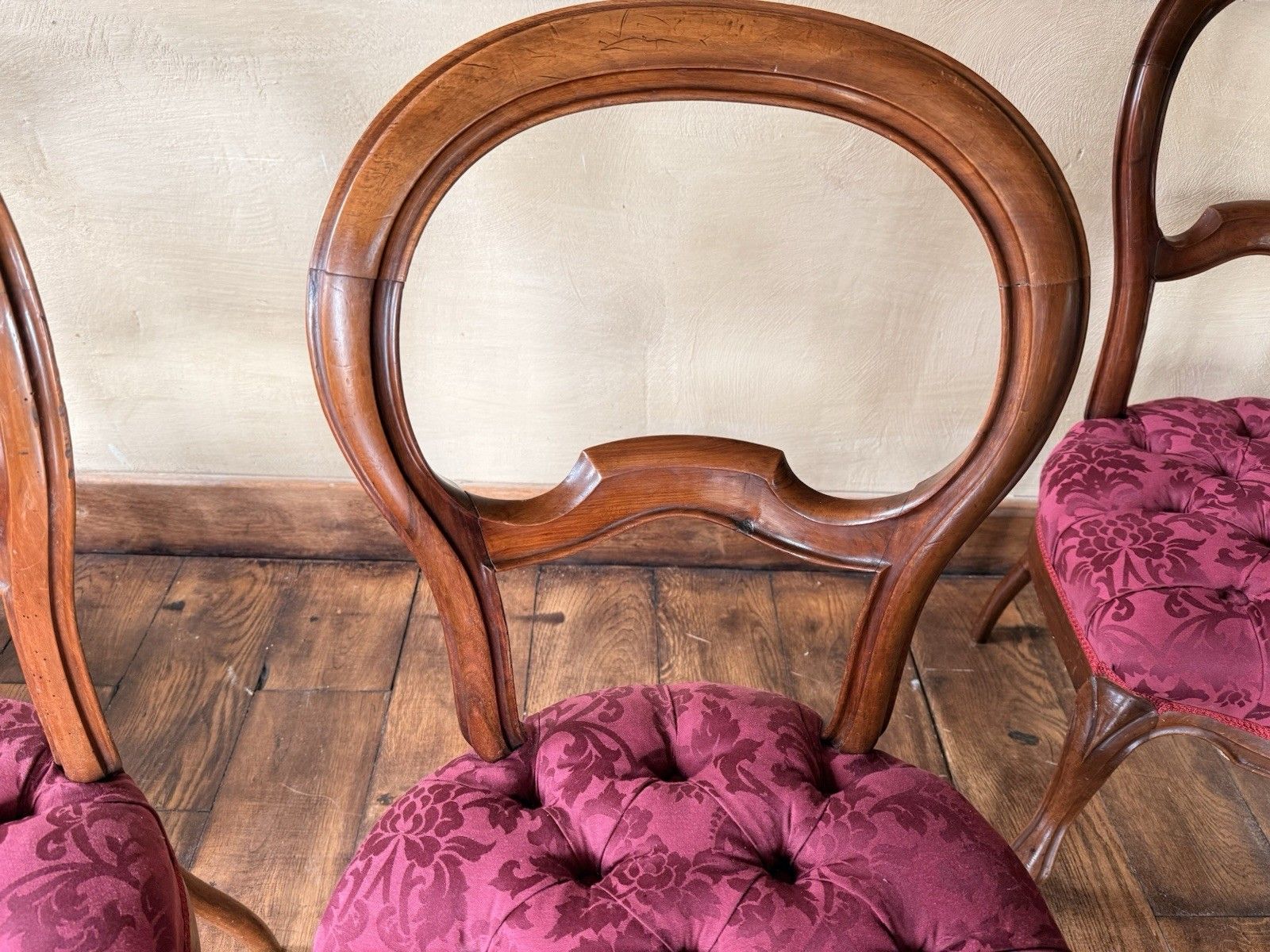 photo vinterior Antique Walnut Balloon Back  Victorian Magenta Purple Dining  Chairs Set 4