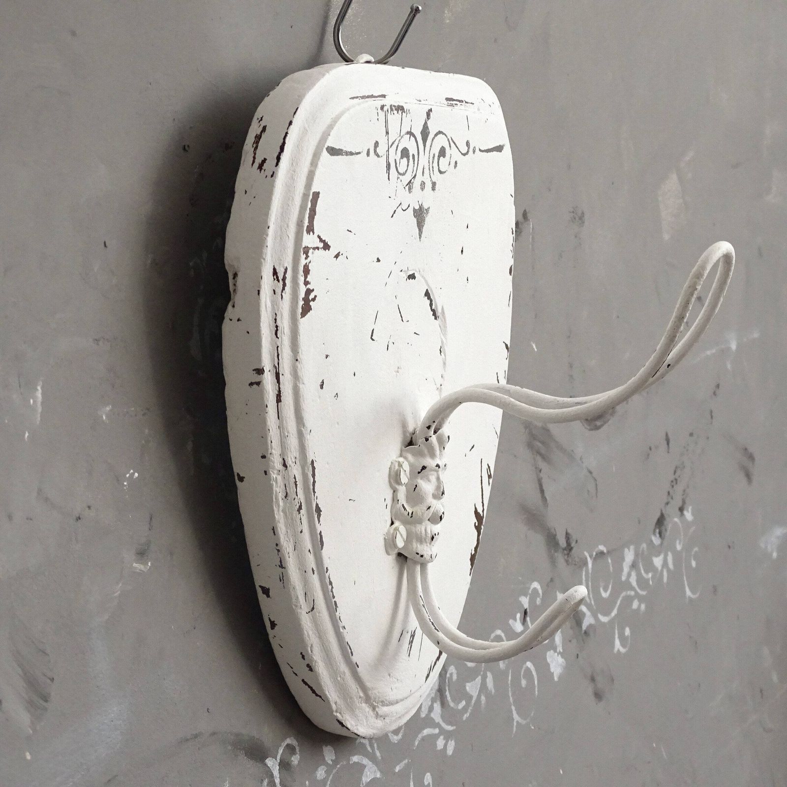 Antique White Wood Coat Hook: Shabby Chic Farmhouse Wall Hat Rack photo 58.0