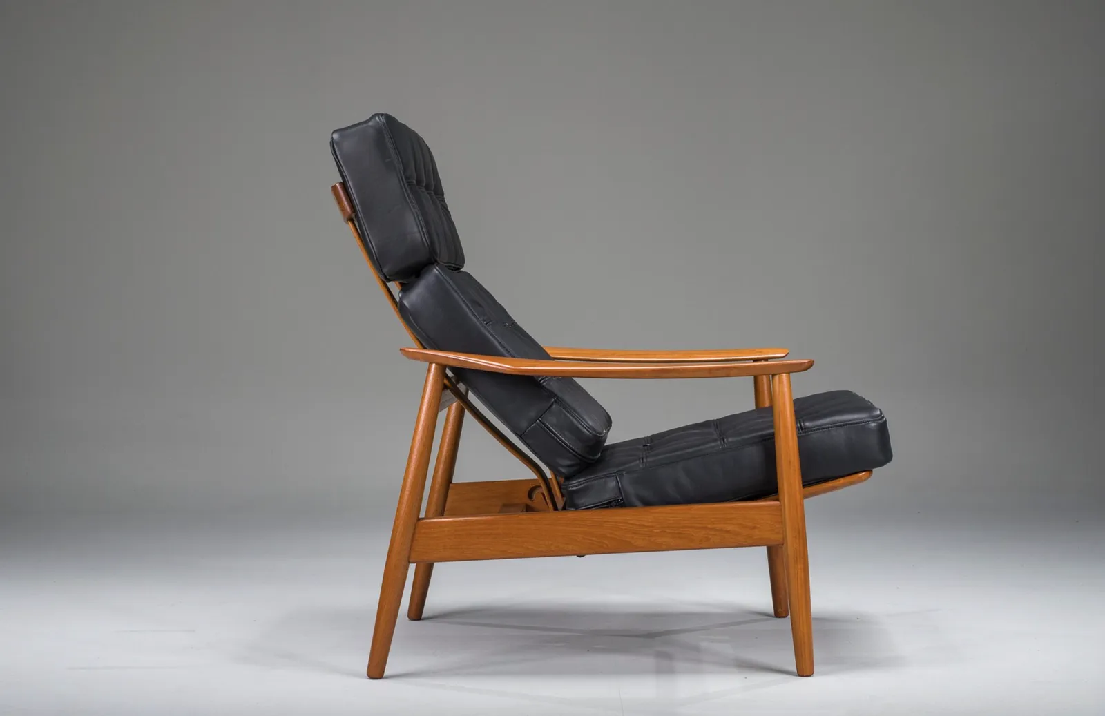 Mid Century Modern Fd 164 Armchair In Teak And Black Leather By Arne Vodder For Cado, Denmark, 1960s photo 3034.0