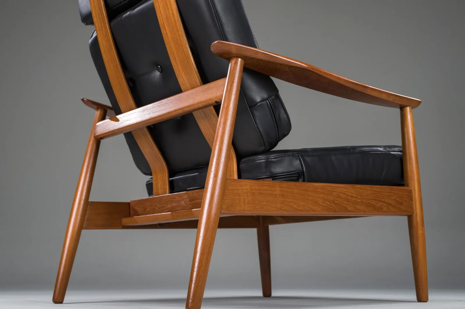 Mid Century Modern Fd 164 Armchair In Teak And Black Leather By Arne Vodder For Cado, Denmark, 1960s photo buy