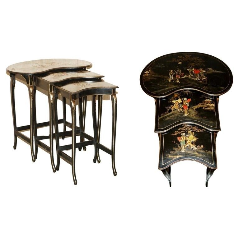 Nest Of Three Circa 1900 Chinese Chinoiserie Lacqurered Side Kidney Tables
