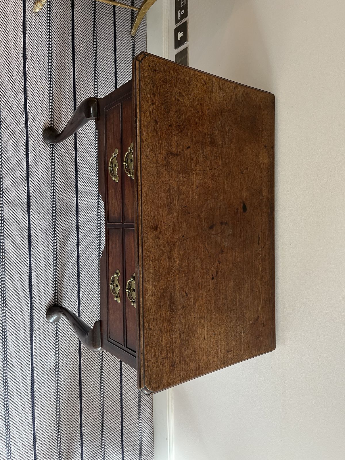 18th Century Georgian Mahogany Side Table / Lowboy With Cabriole Legs photo furniture