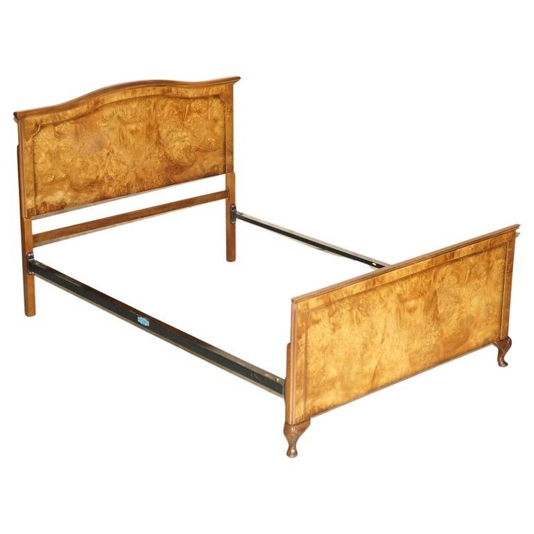 Stunning Double Sized Circa 1900 Burr Walnut English Bedstead Frame Part Suite