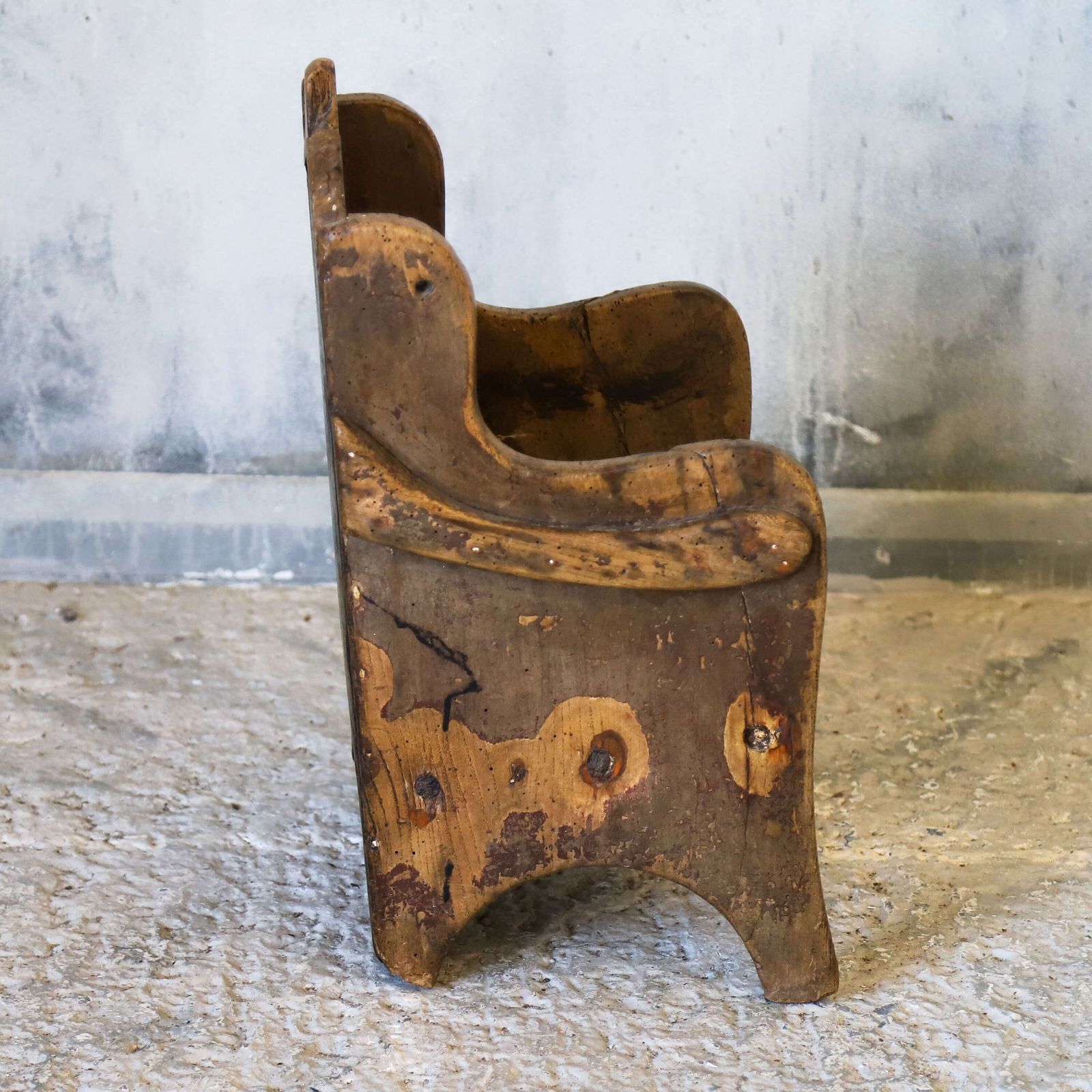 18th‑Century Welsh Painted Sycamore Child’s Commode Chair photo vinterior