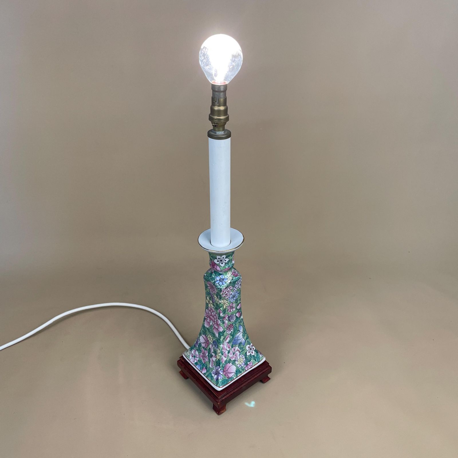 Vintage Ceramic Floral Patterned Lamp Bedside Table Light Square Vase Pottery Antique Pattern Hand Painted Gold Candle Wooden Wood Oriental photo vintage