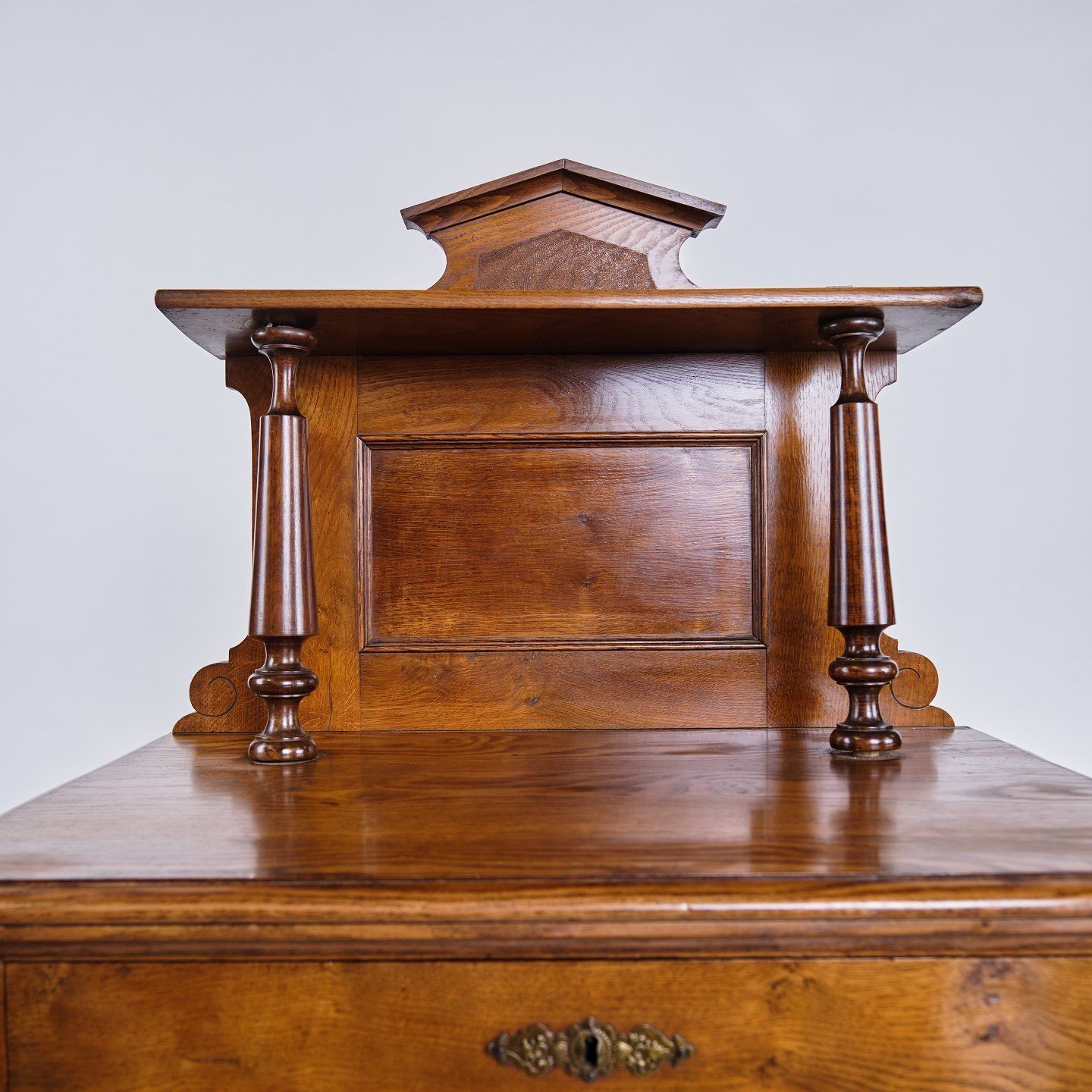 Cabinet – Hand Polished Mahogany – Decoration & Round Legs – Circa 1880 photo furniture