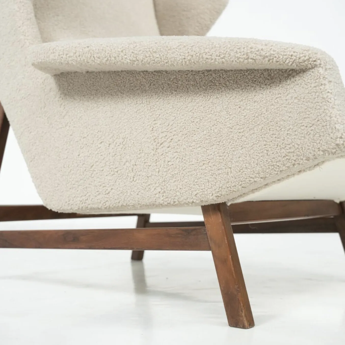 Mid Century Modern Armchair 877 By Gianfranco Frattini For Cassina photo vinterior