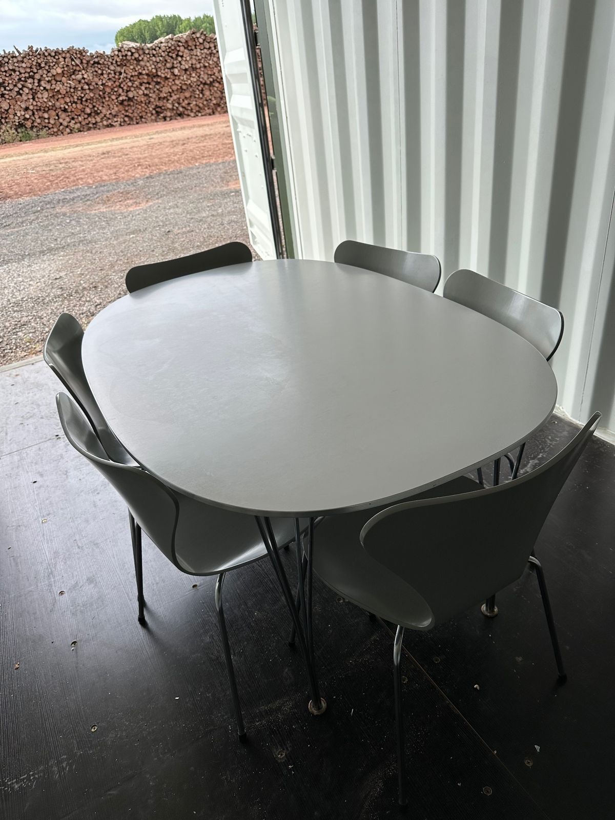 Bruno Mathsson Piet Hein  Super Elliptical Dining Table For Fritz Hansen  And Set Of Six Series Seven Chairs Model 3107 By Arne Jacobsen For Fritz Hansen photo vintage
