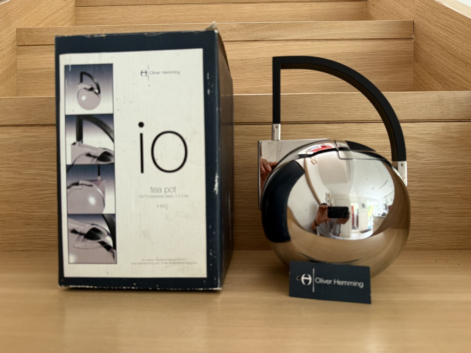 Oliver Hemming Iconic Stainless Steel 1.5 Litre Io Tea Pot photo 100.0