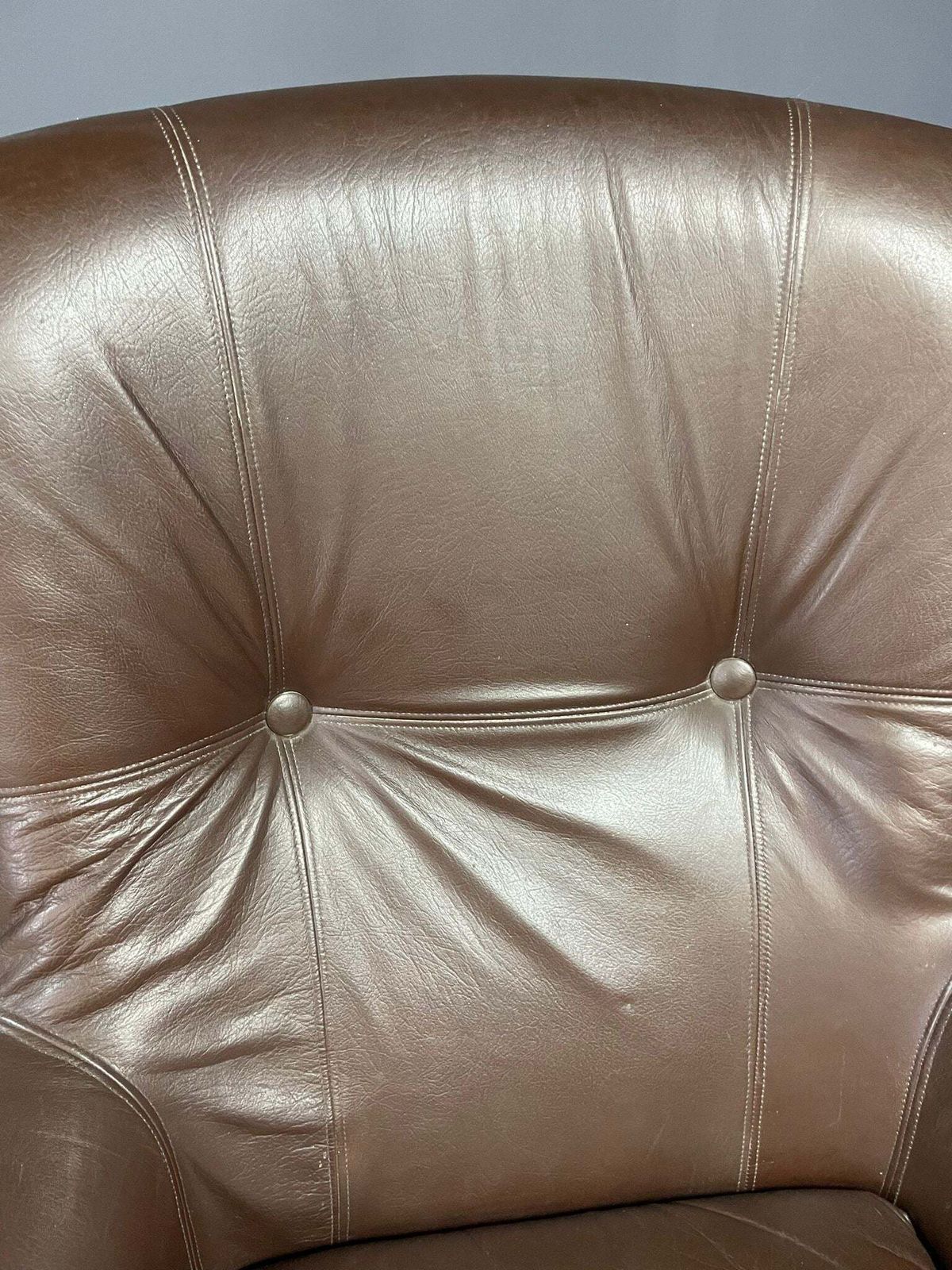 photo furniture Pair Of Leather Swivel Armchairs By Peem, Finland, 1970s