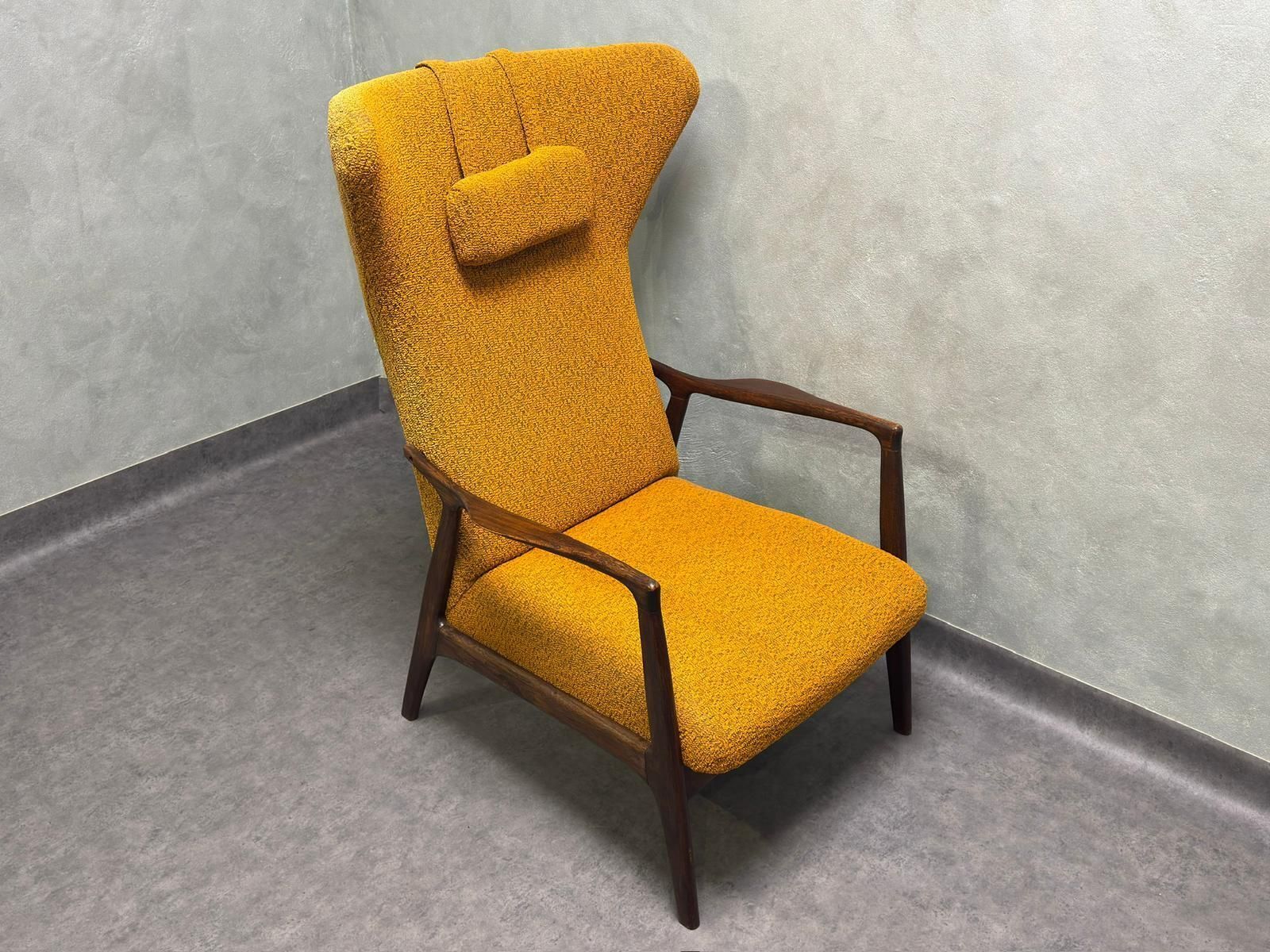 Wingback Chair Sedláček & Vyčítal For Dřevotvar, Czechoslovakia, 1960s photo Furniture
