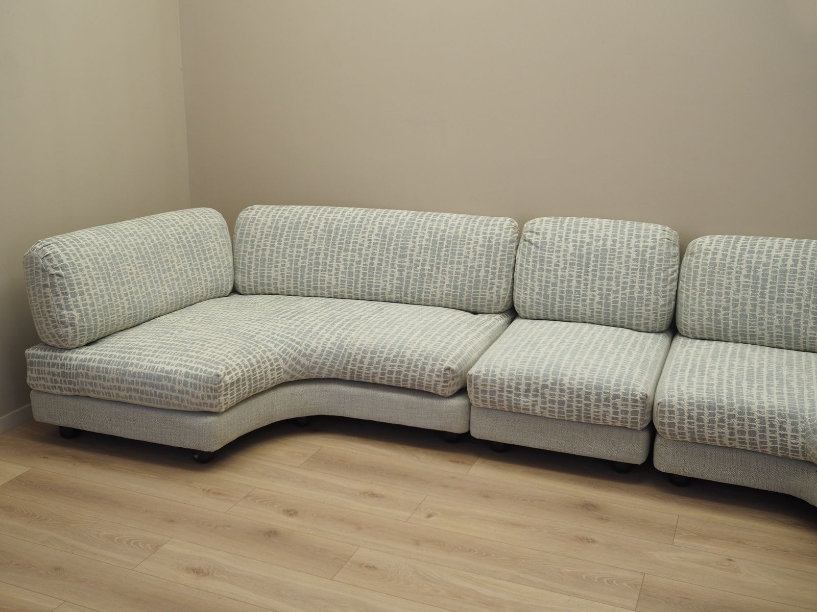 photo buy Modular Corner Sofa, Italian Design, 1970s, Production: Italy