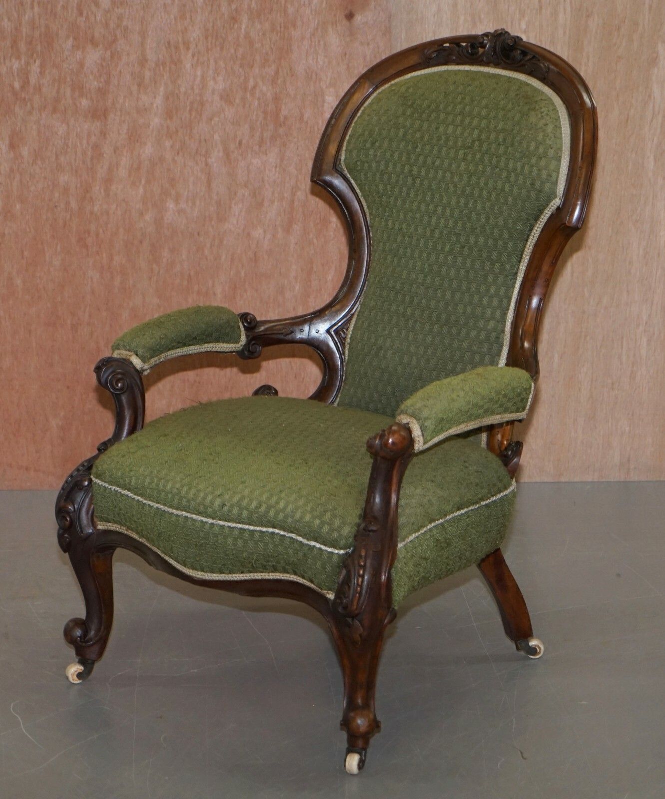 Lovely Victorian Library Reading Carved Wood Show Framed Armchair Original photo for sale