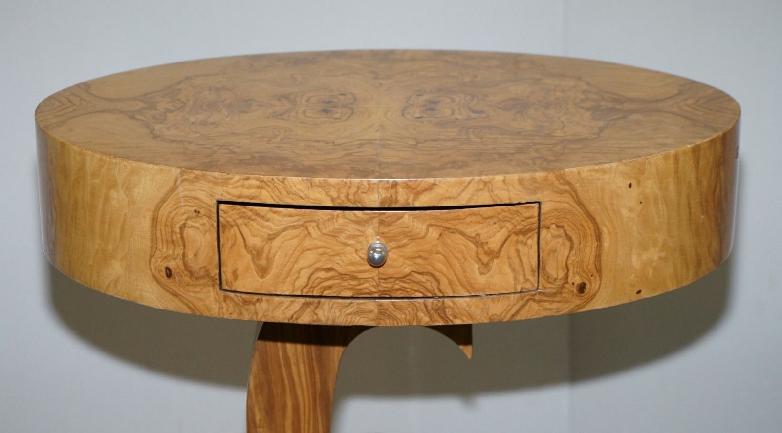 Lovely Art Deco Style Burr Walut Side End Lamp Table With Euro Sign Base photo 950.0